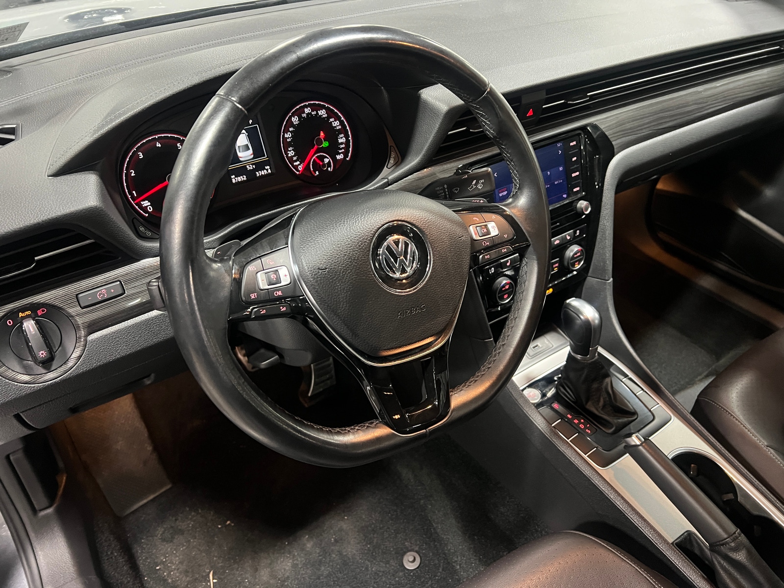 Thumbnail: 2020 Volkswagen Passat - 4