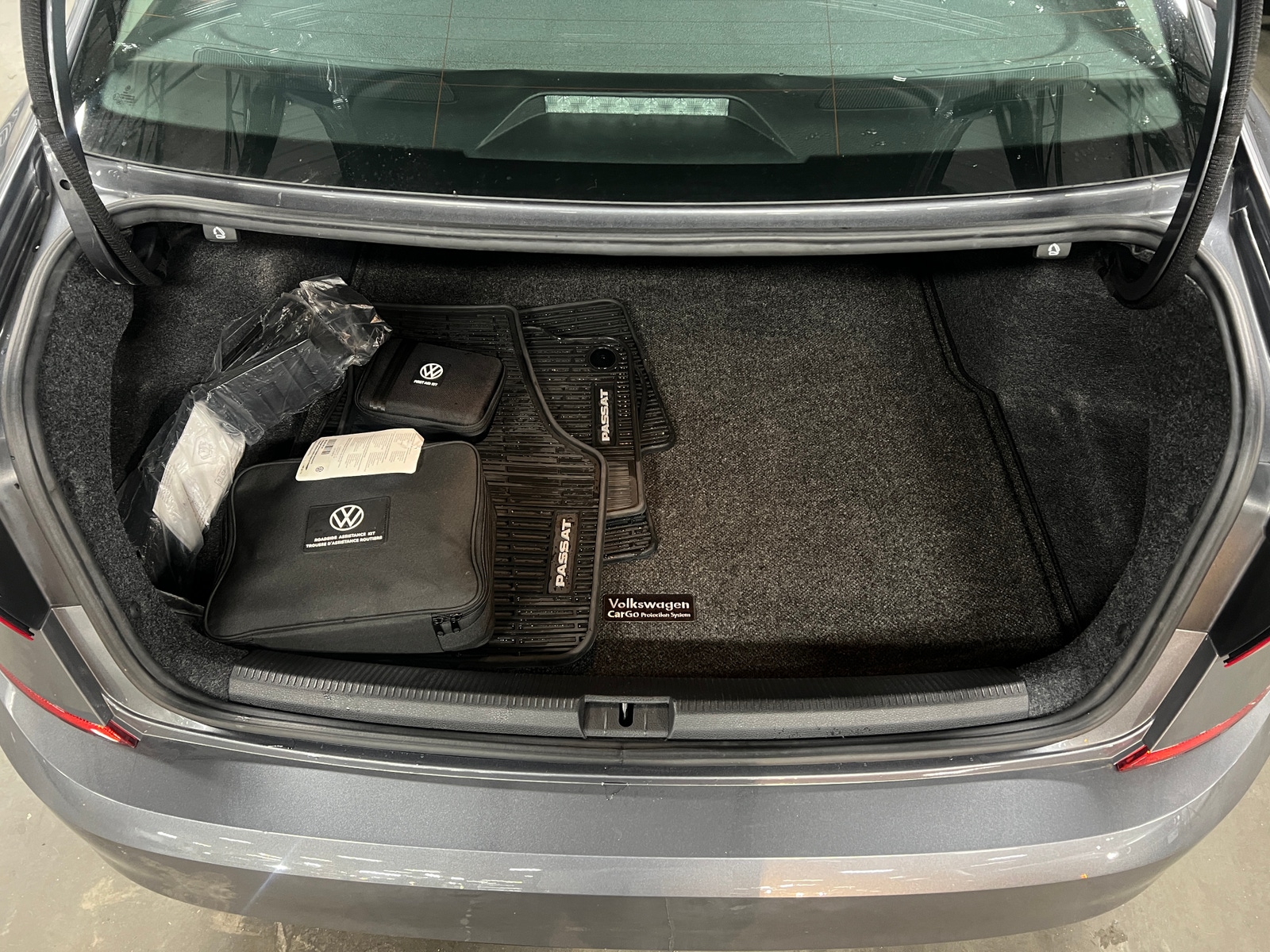 Thumbnail: 2020 Volkswagen Passat - 6