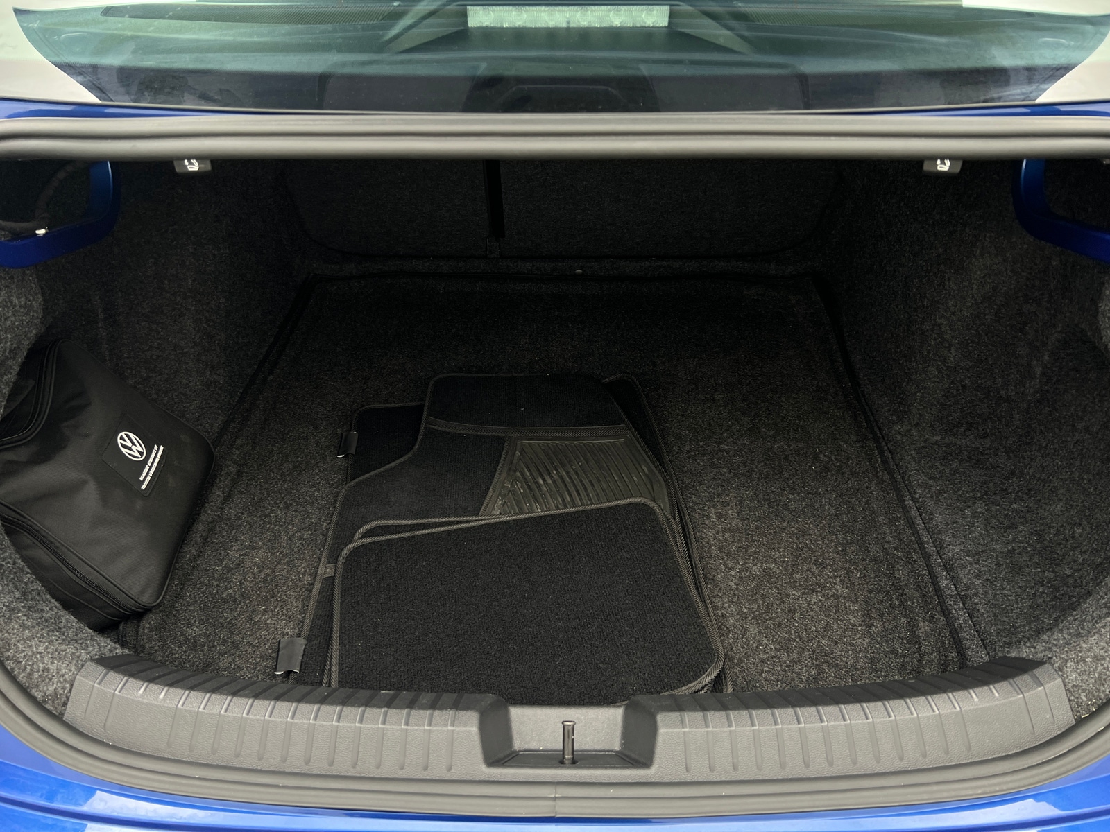 Thumbnail: 2022 Volkswagen Jetta - 6