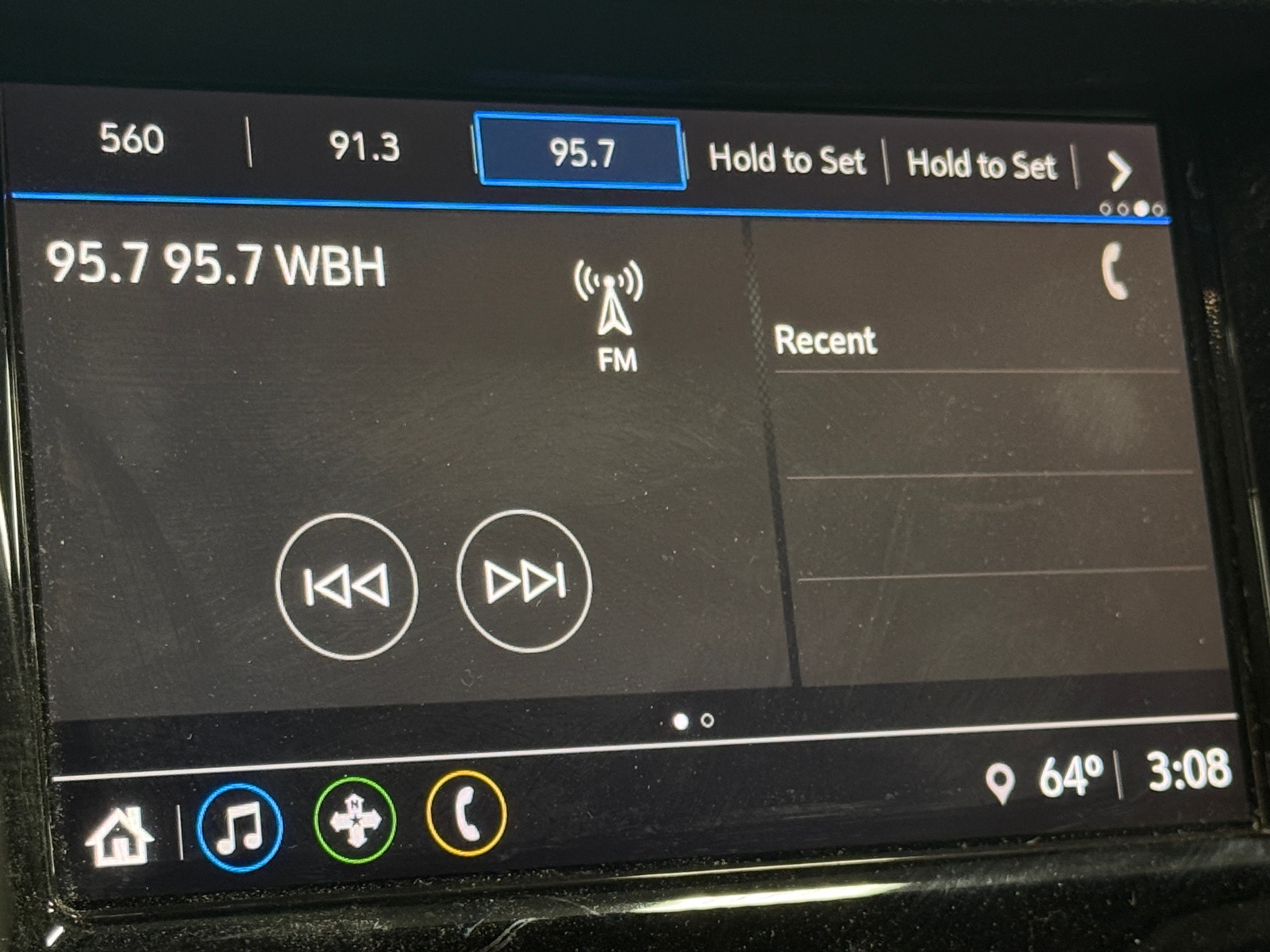 Thumbnail: 2018 Chevrolet Trax - 4