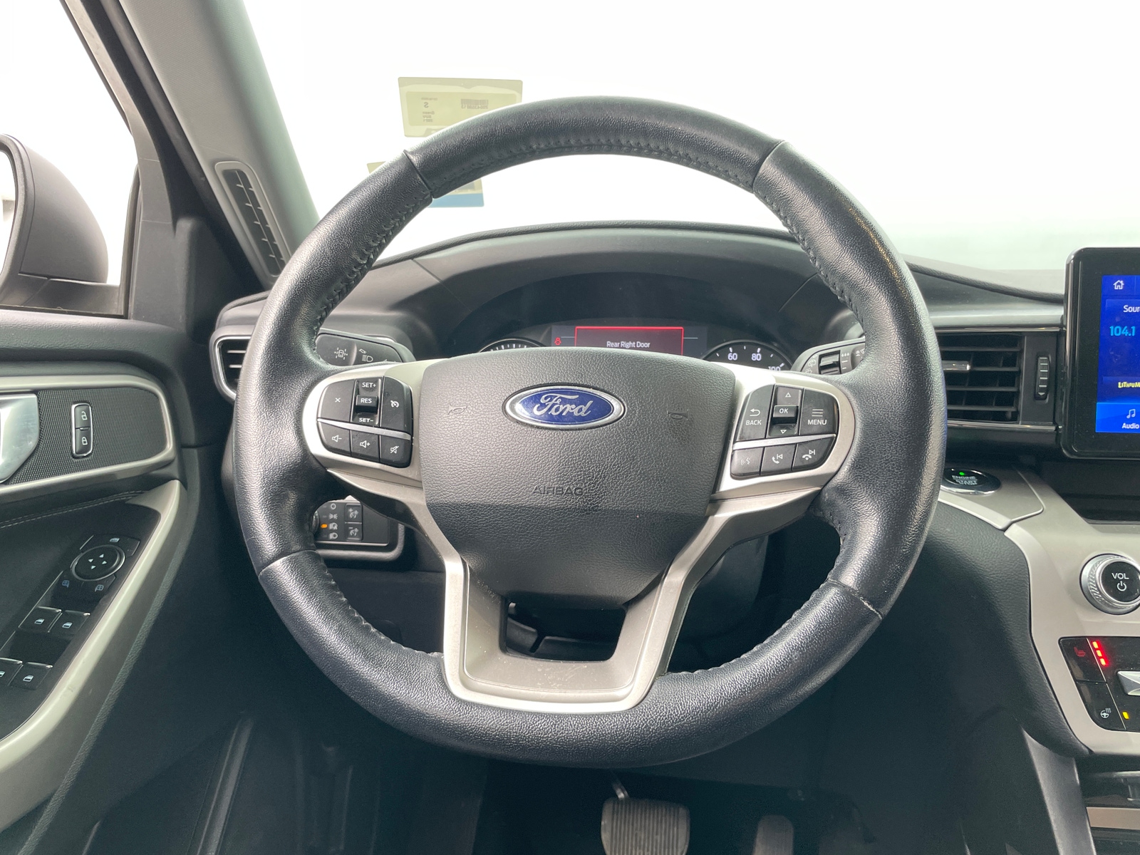 Thumbnail: 2021 Ford Explorer - 5