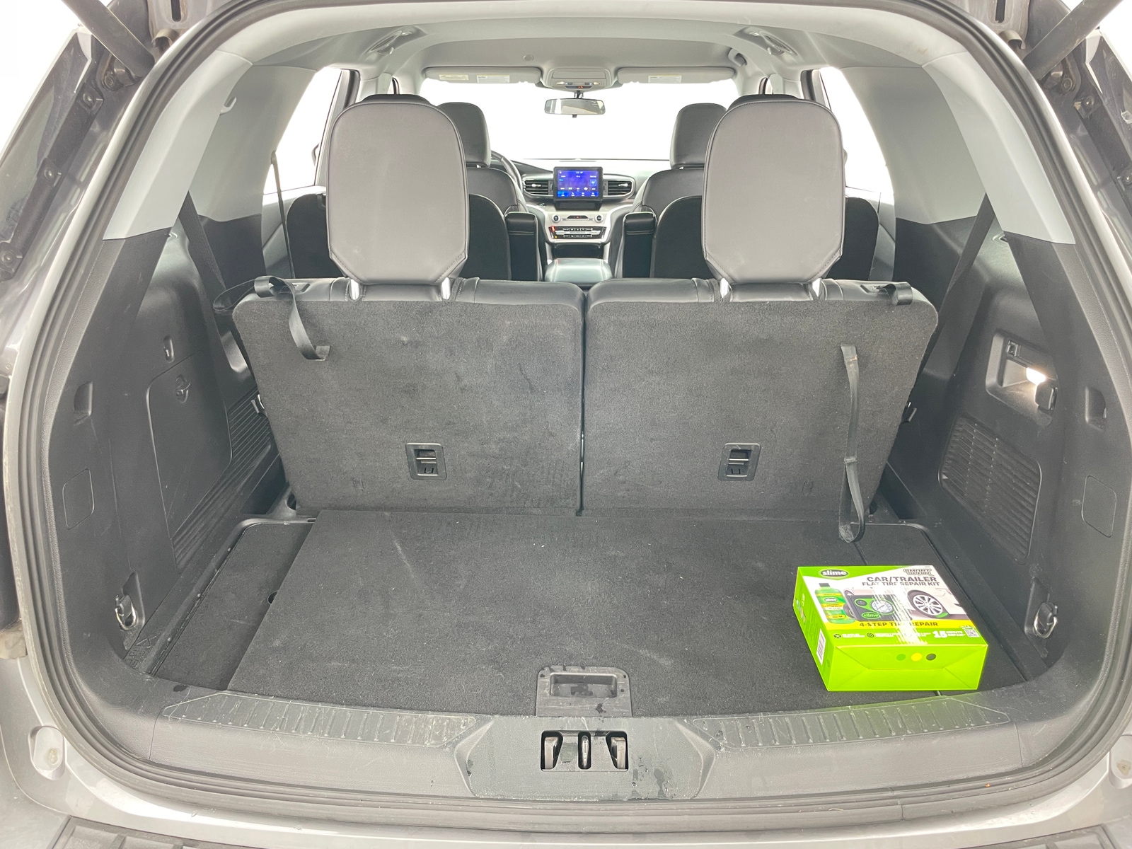 Thumbnail: 2021 Ford Explorer - 7