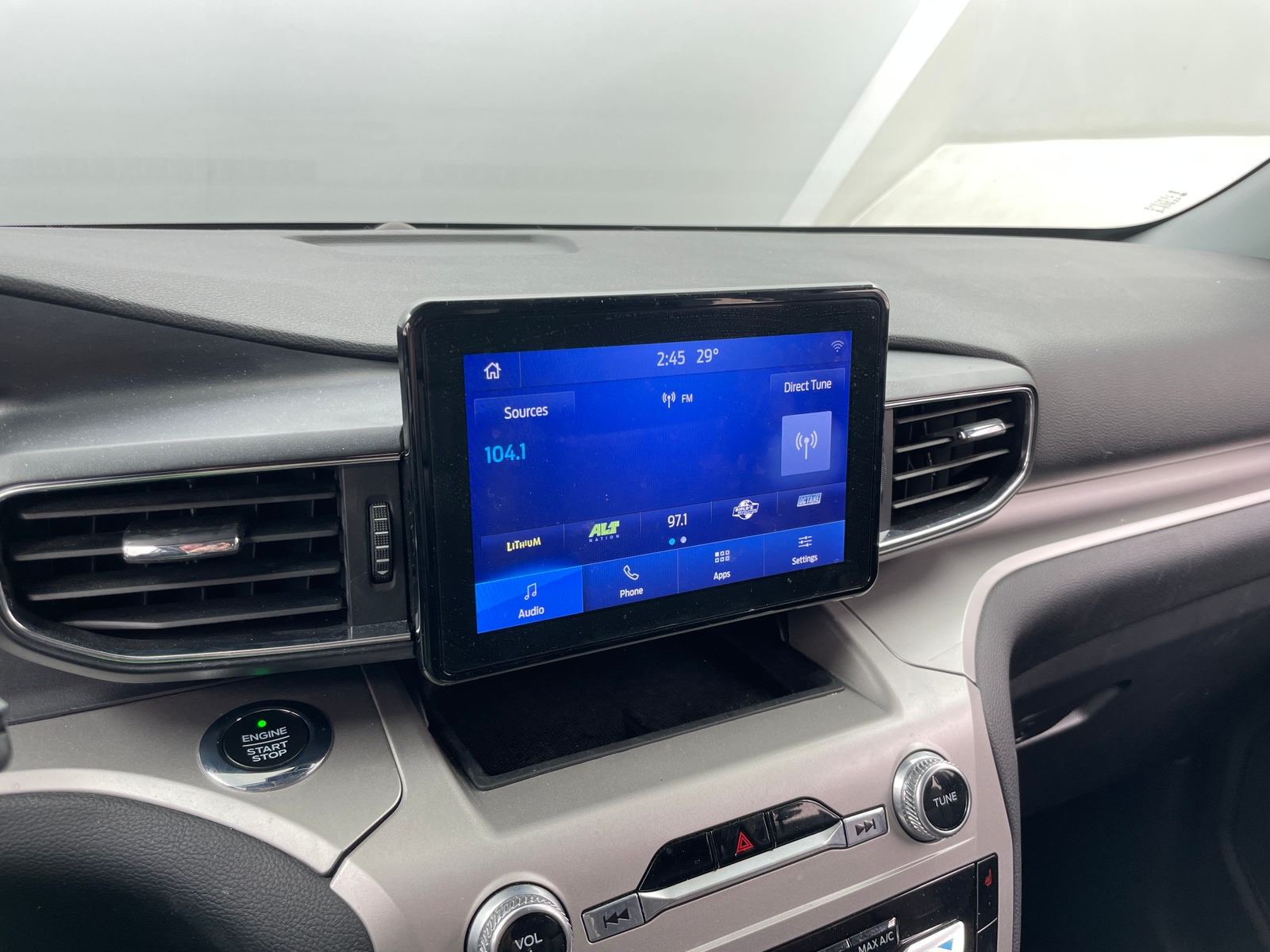 Thumbnail: 2021 Ford Explorer - 4