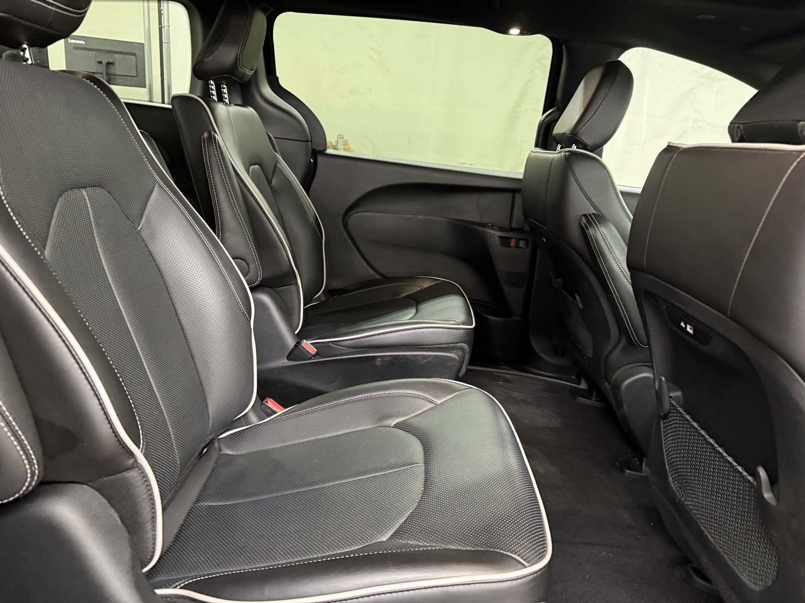 Thumbnail: 2025 Chrysler Pacifica - 5