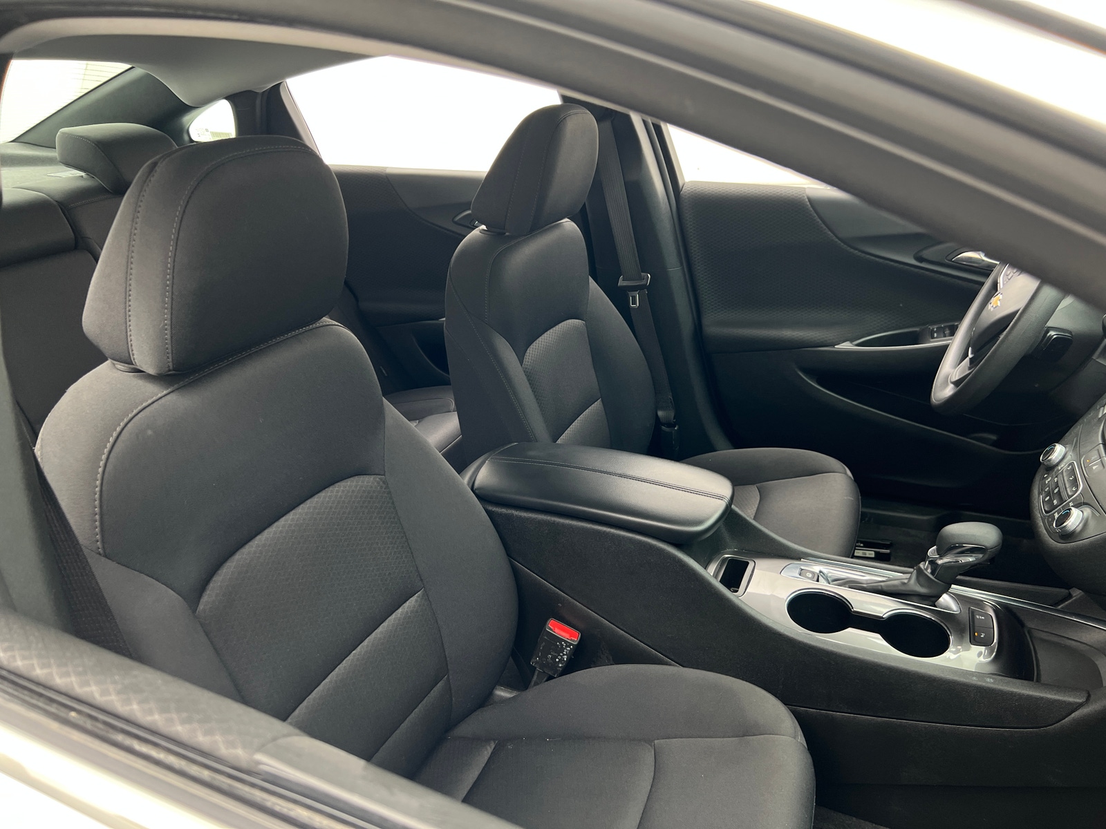 Thumbnail: 2024 Chevrolet Malibu - 2