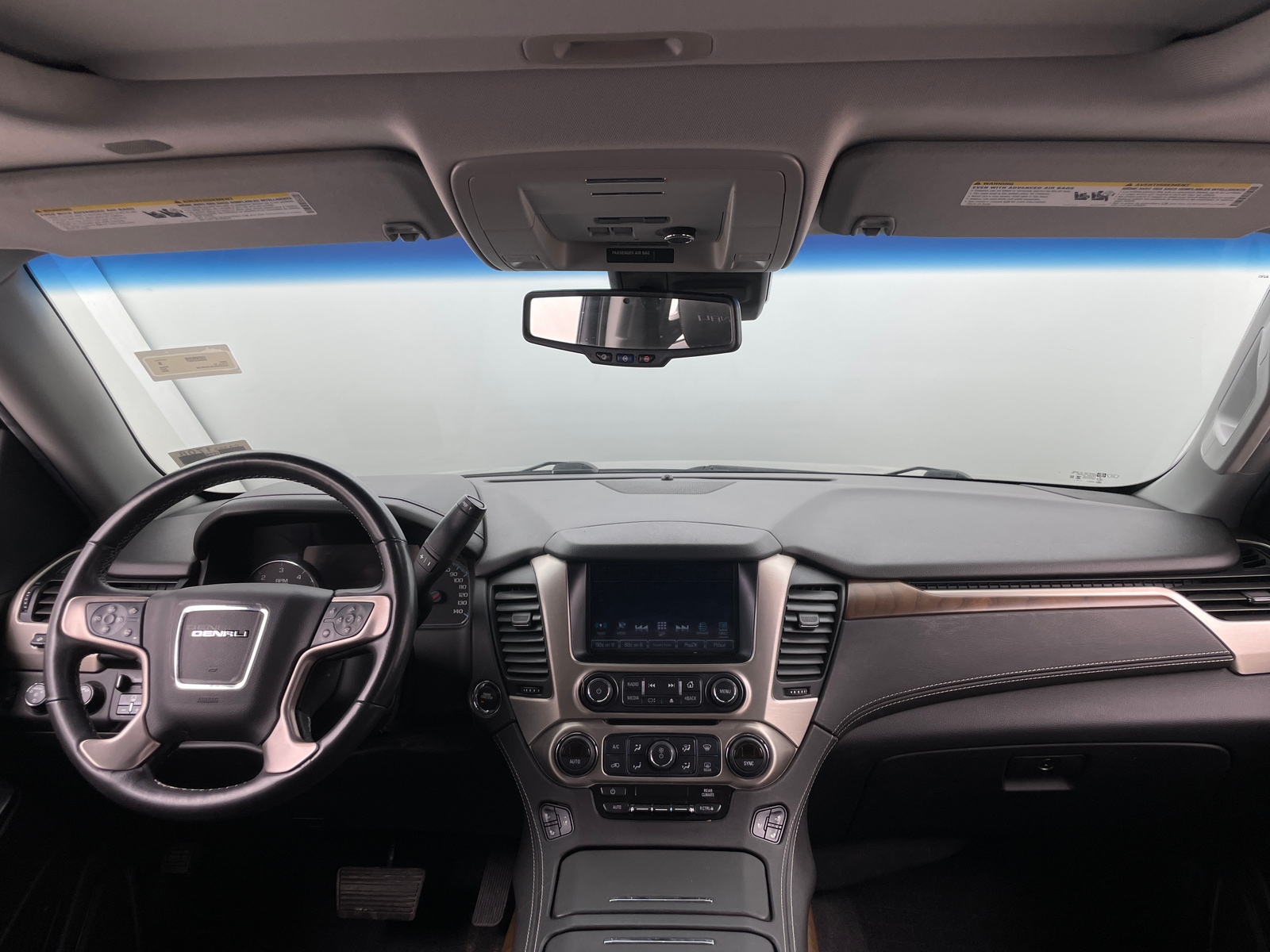 Thumbnail: 2020 GMC Yukon XL - 2