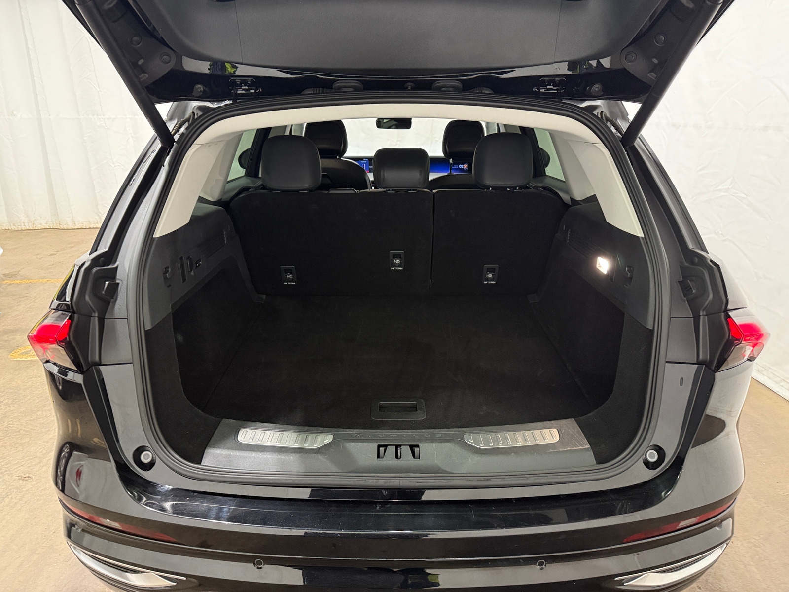 Thumbnail: 2024 Lincoln Nautilus - 6