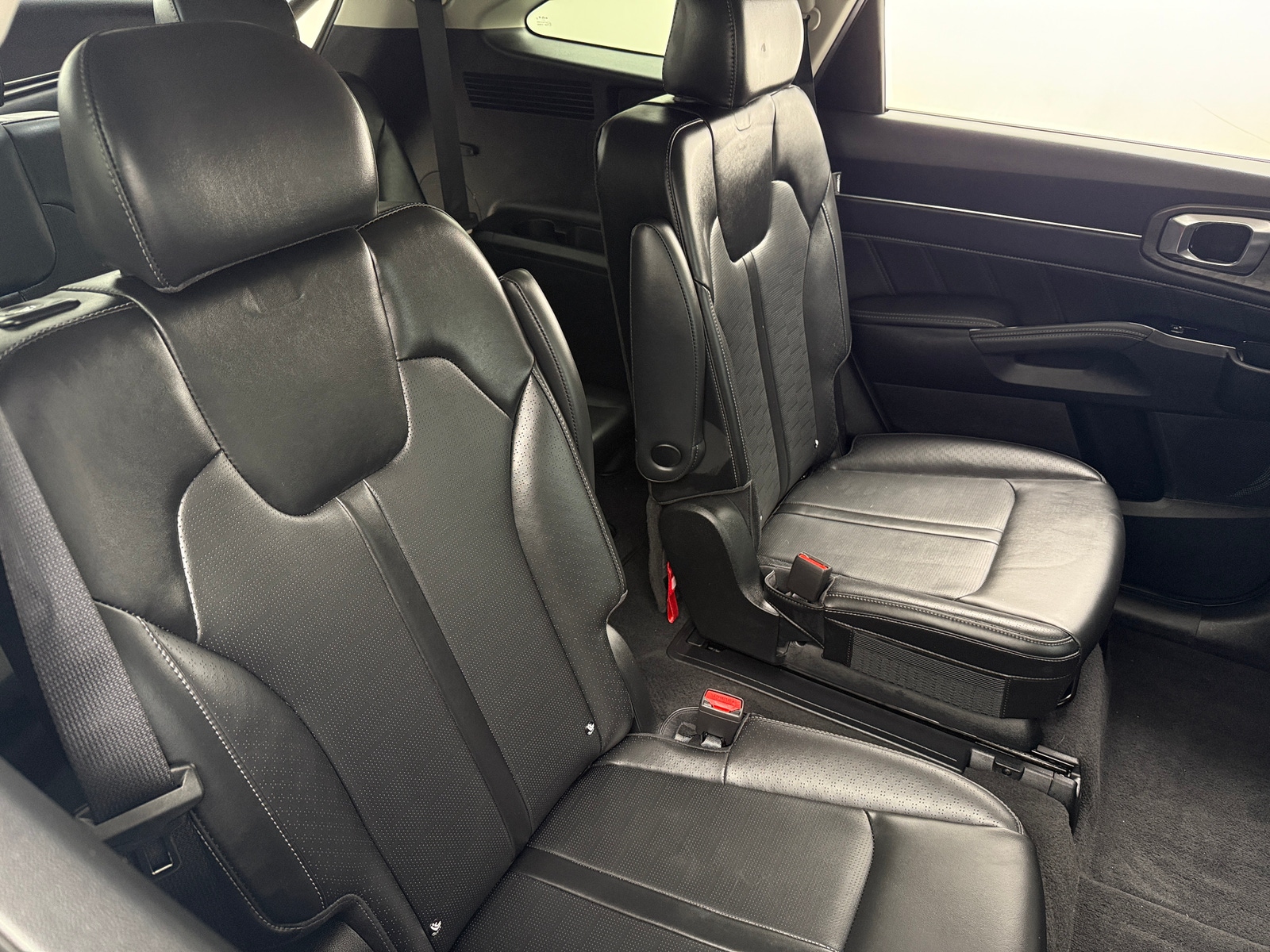 Thumbnail: 2025 Kia Sorento - 5