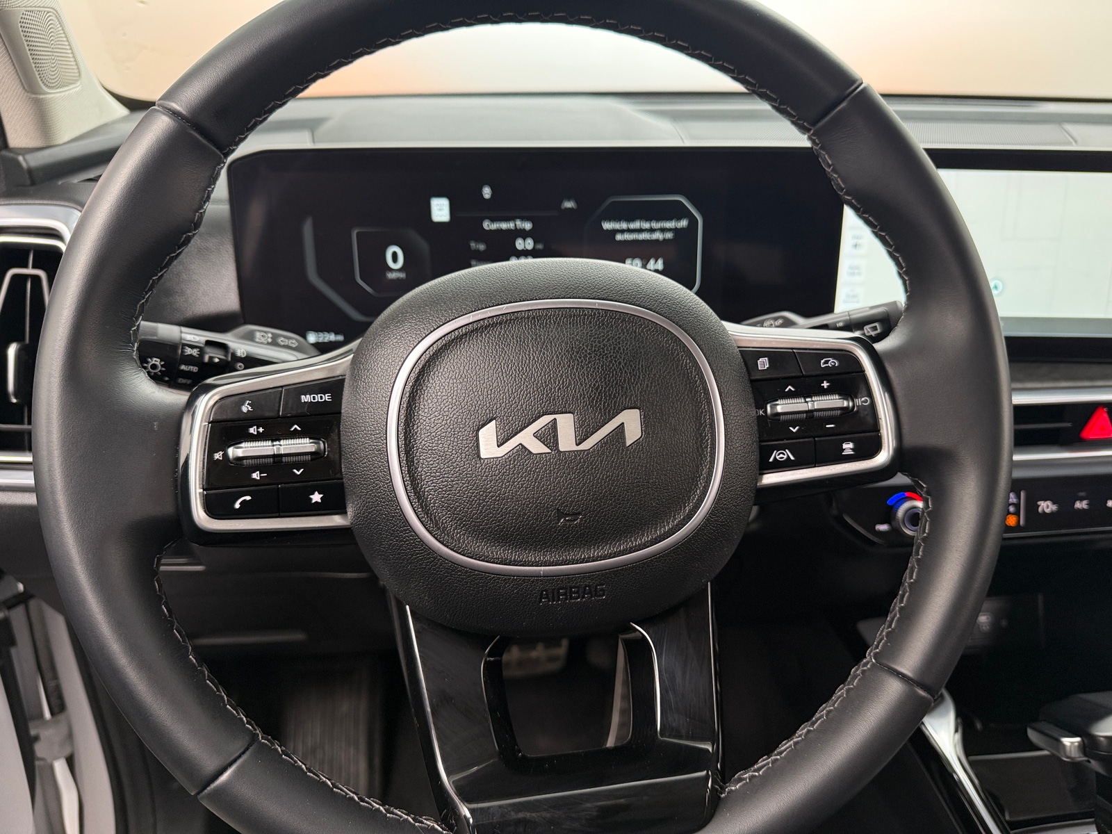 Thumbnail: 2025 Kia Sorento - 4