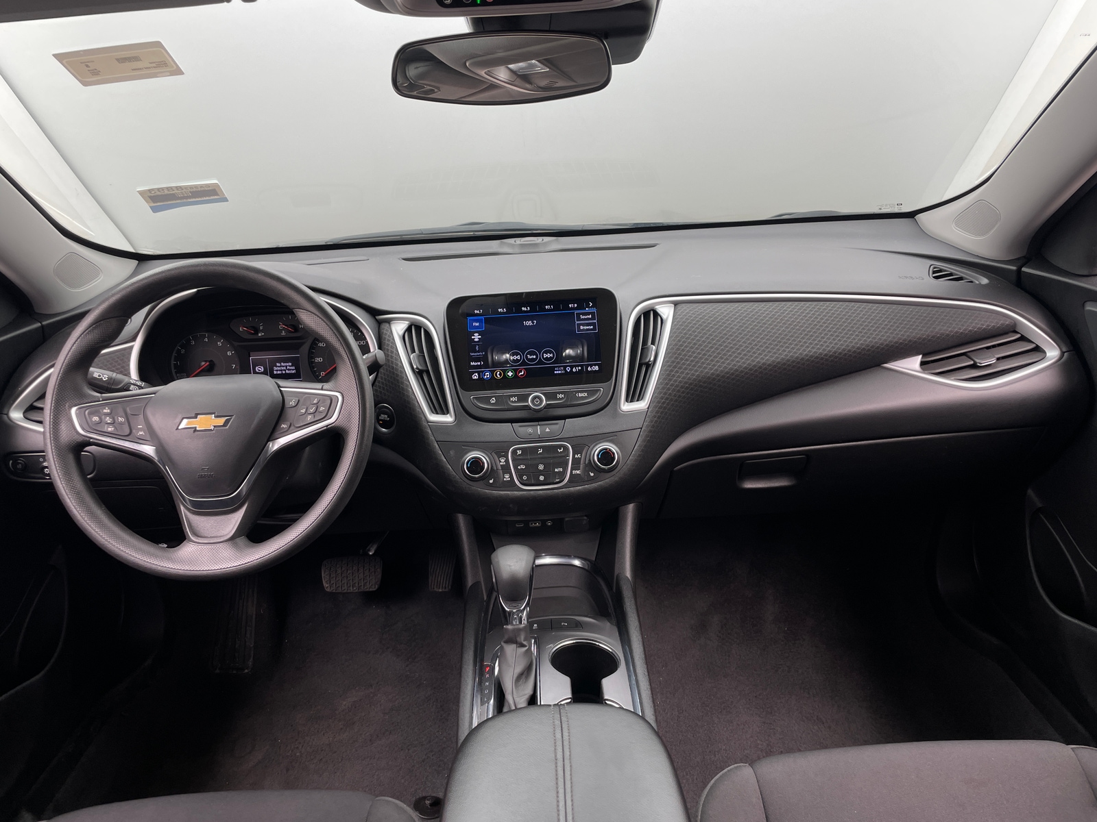 Thumbnail: 2024 Chevrolet Malibu - 3