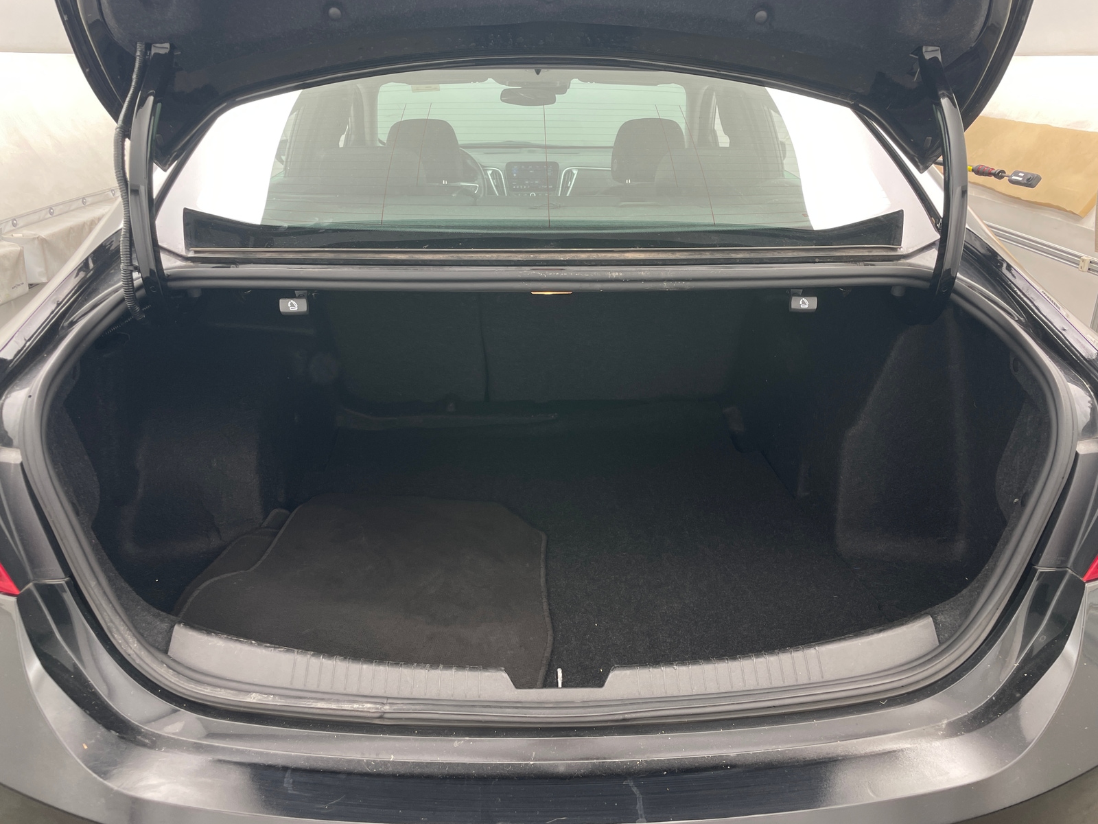 Thumbnail: 2024 Chevrolet Malibu - 7