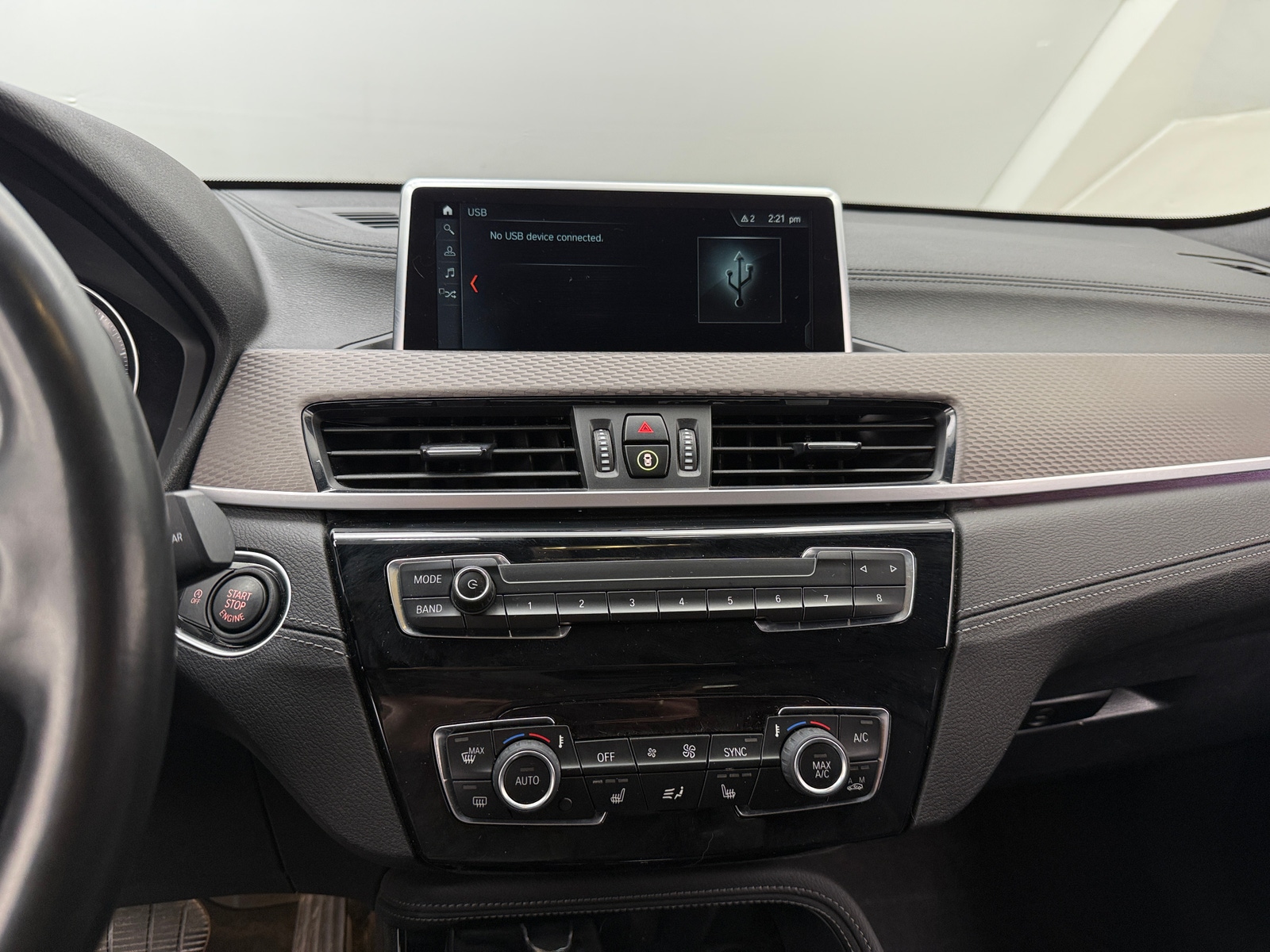 Thumbnail: 2020 BMW X2 - 4