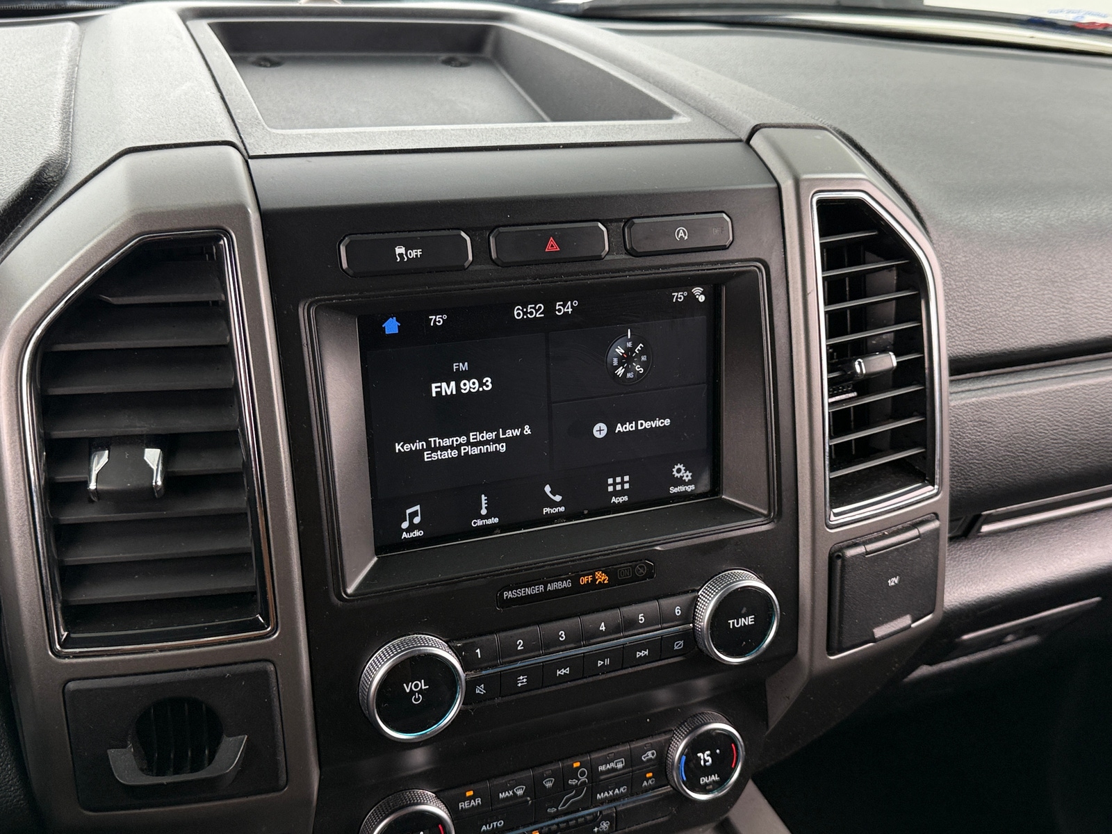 Thumbnail: 2019 Ford Expedition - 4