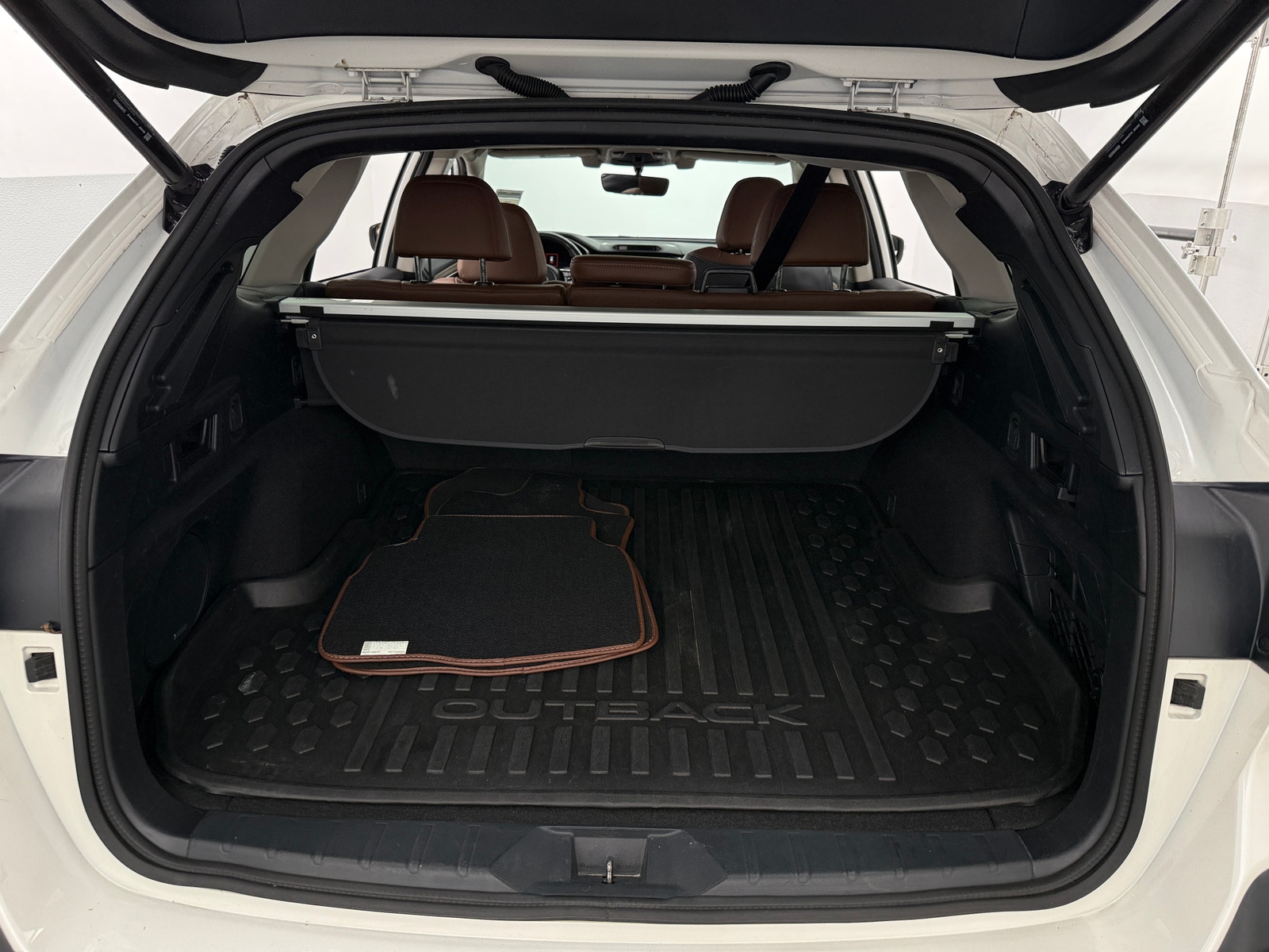 Thumbnail: 2022 Subaru Outback - 6