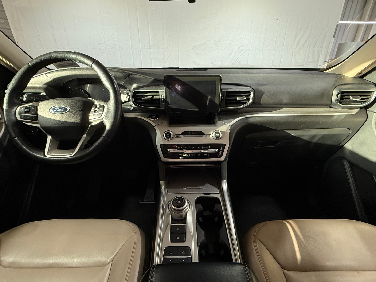 Thumbnail: 2021 Ford Explorer - 3