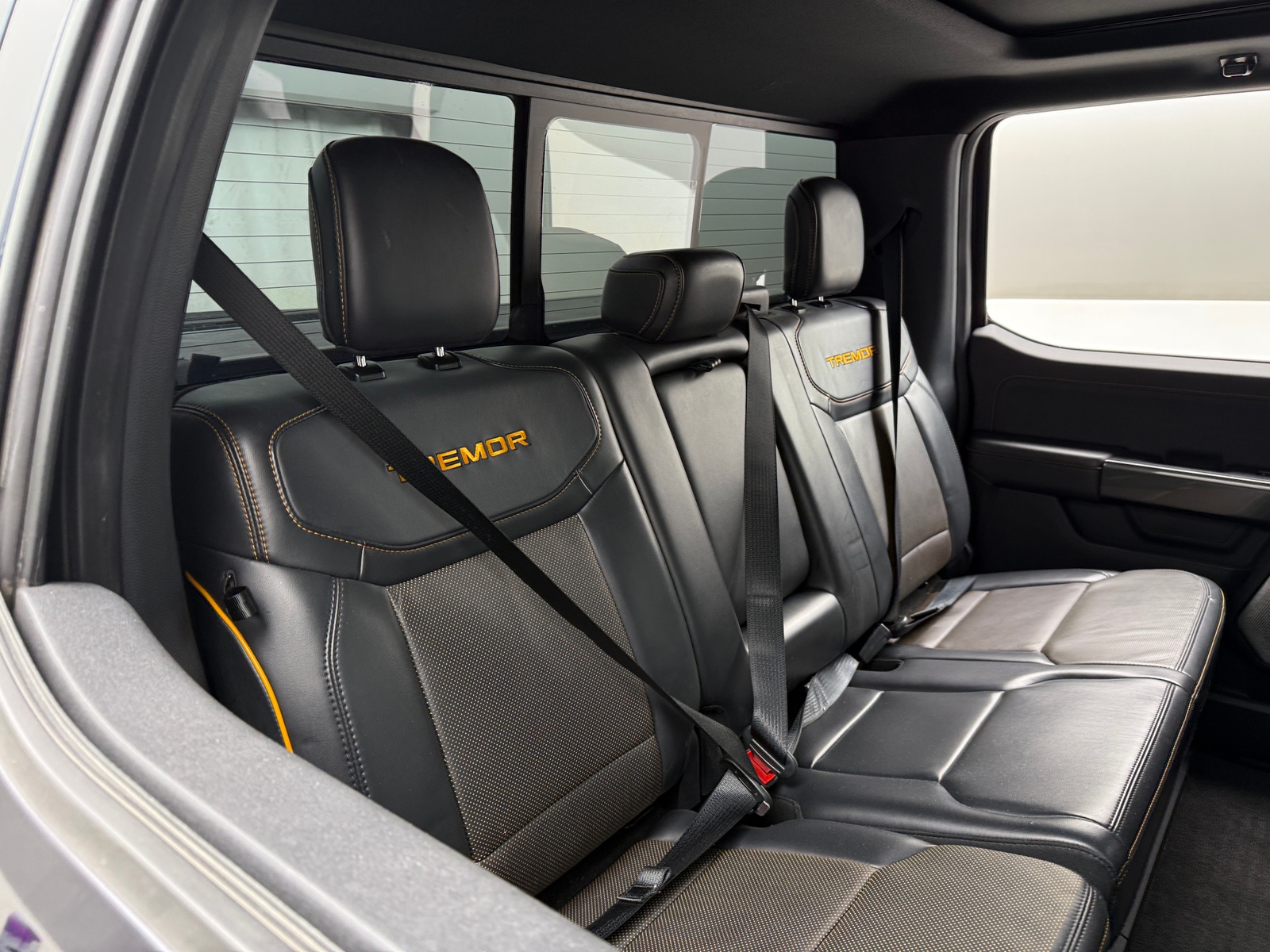 Thumbnail: 2022 Ford Econoline - 6