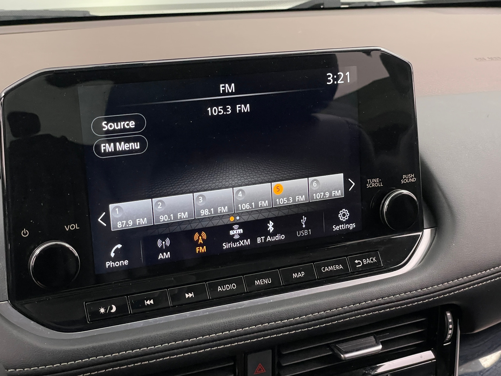 Thumbnail: 2023 Nissan Rogue - 3