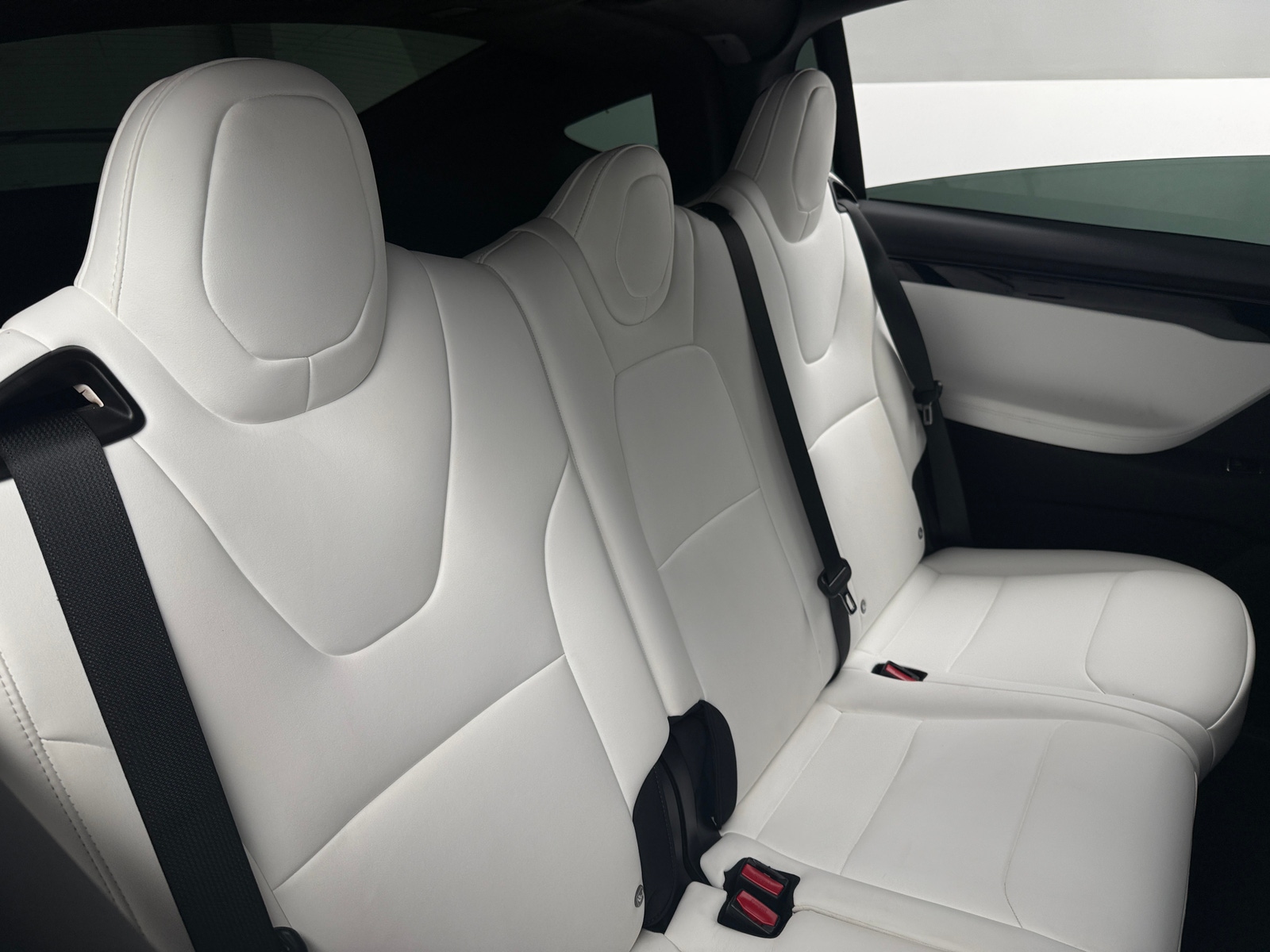 Thumbnail: 2021 Tesla Model X - 5