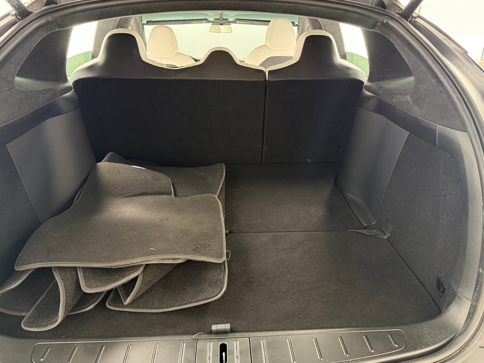 Thumbnail: 2021 Tesla Model X - 6