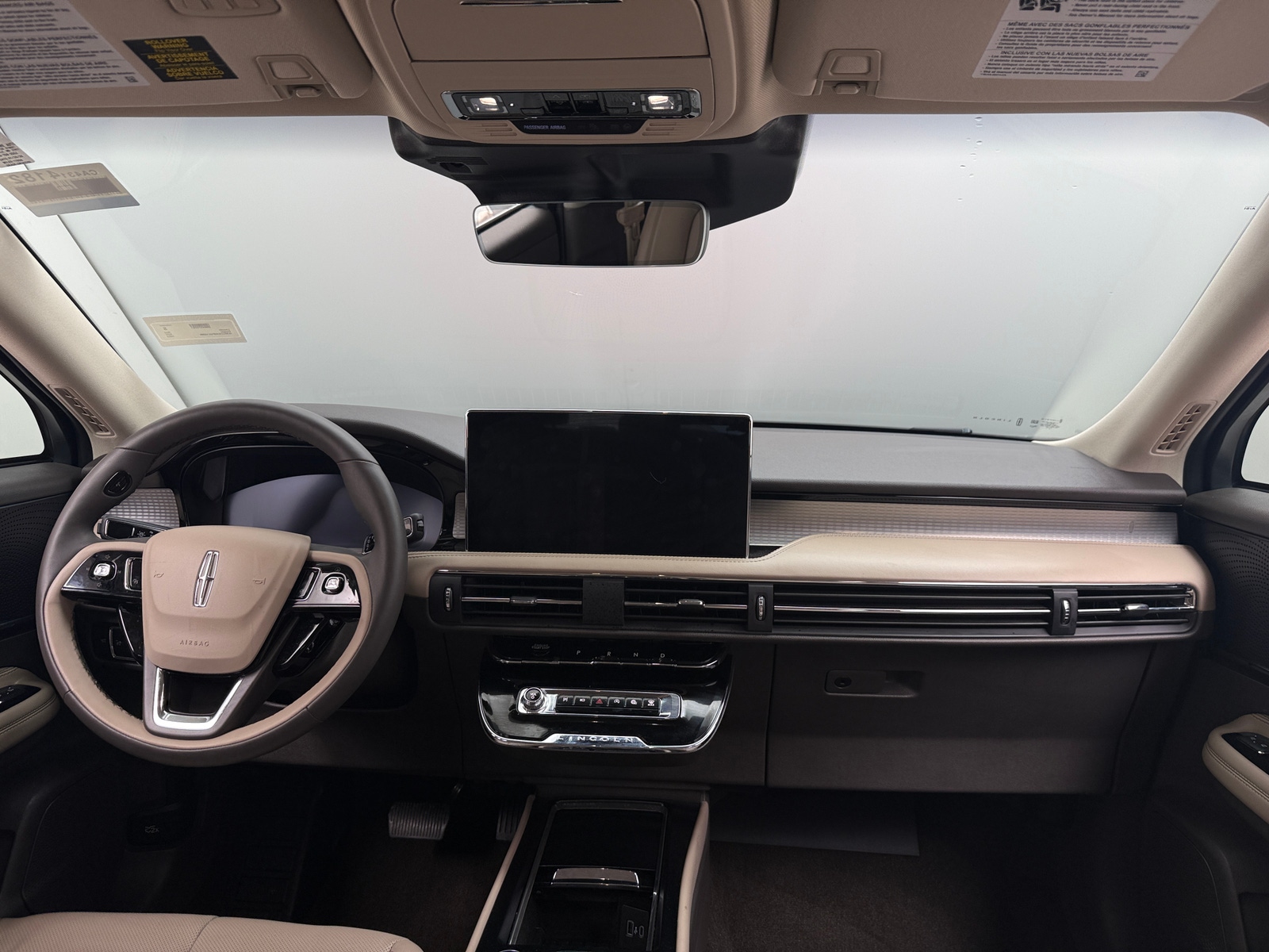 Thumbnail: 2023 Lincoln Corsair - 2