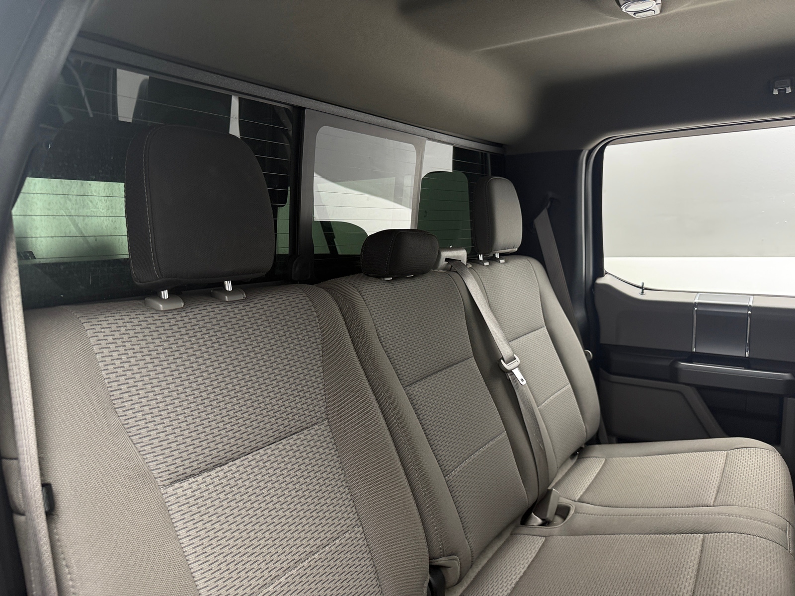 Thumbnail: 2018 Ford Econoline - 6