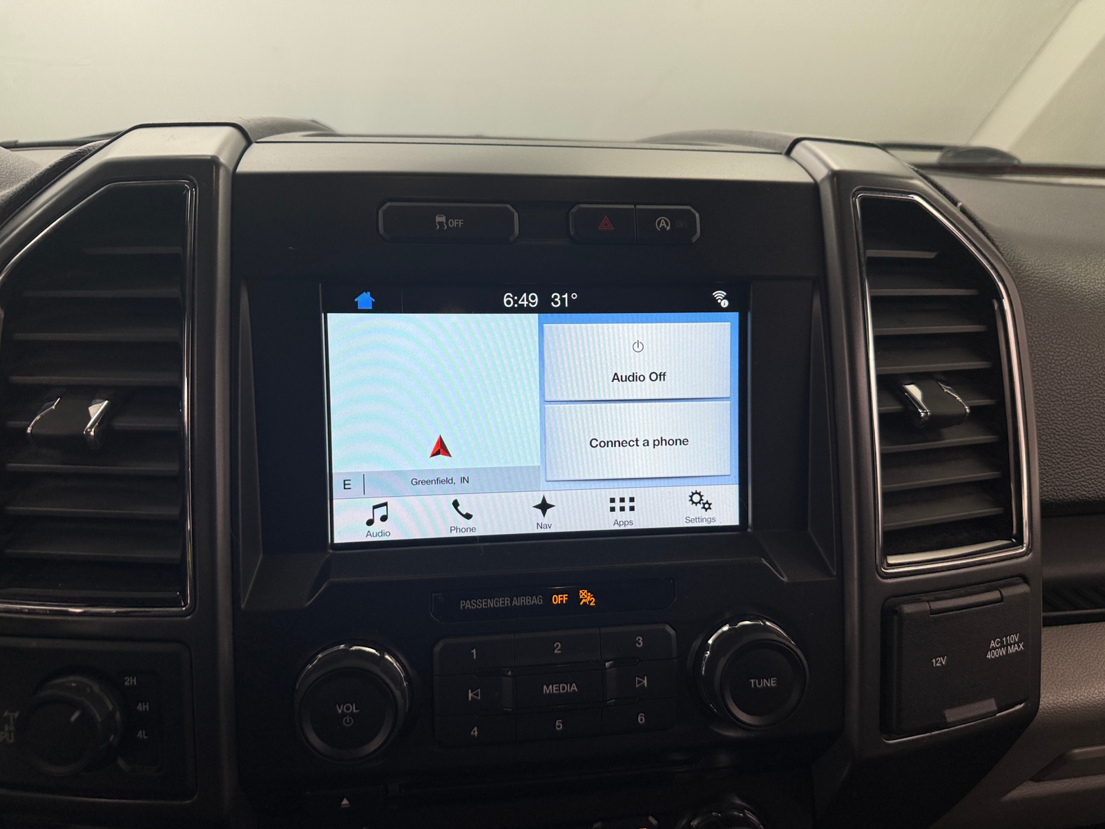 Thumbnail: 2018 Ford Econoline - 4