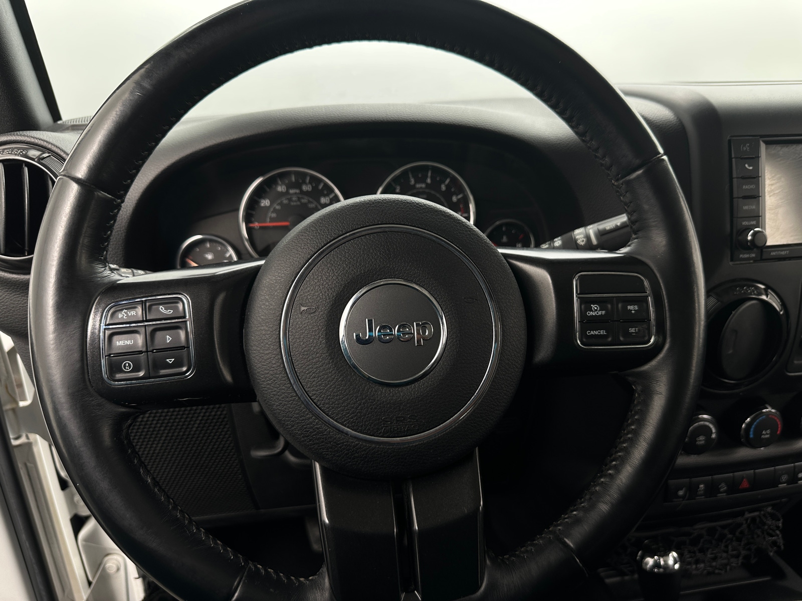 Thumbnail: 2017 Jeep Wrangler - 4