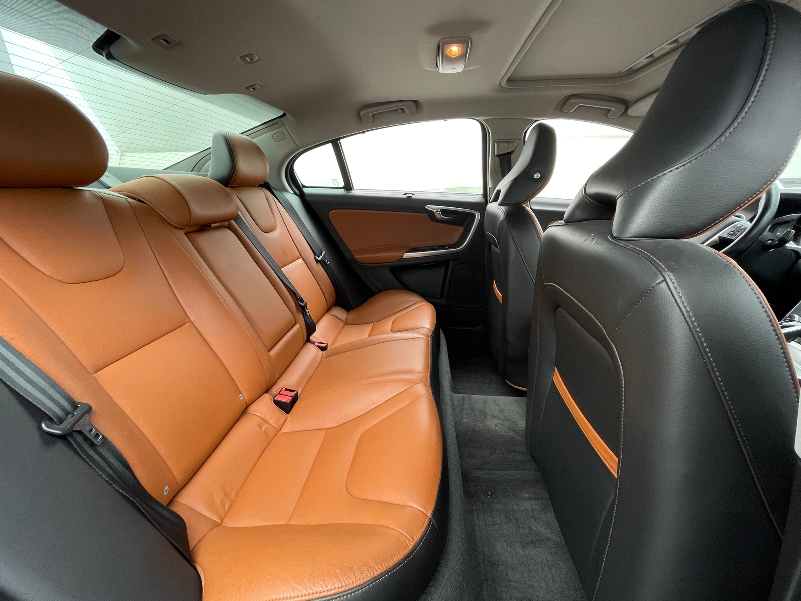 Thumbnail: 2018 Volvo S60 - 5