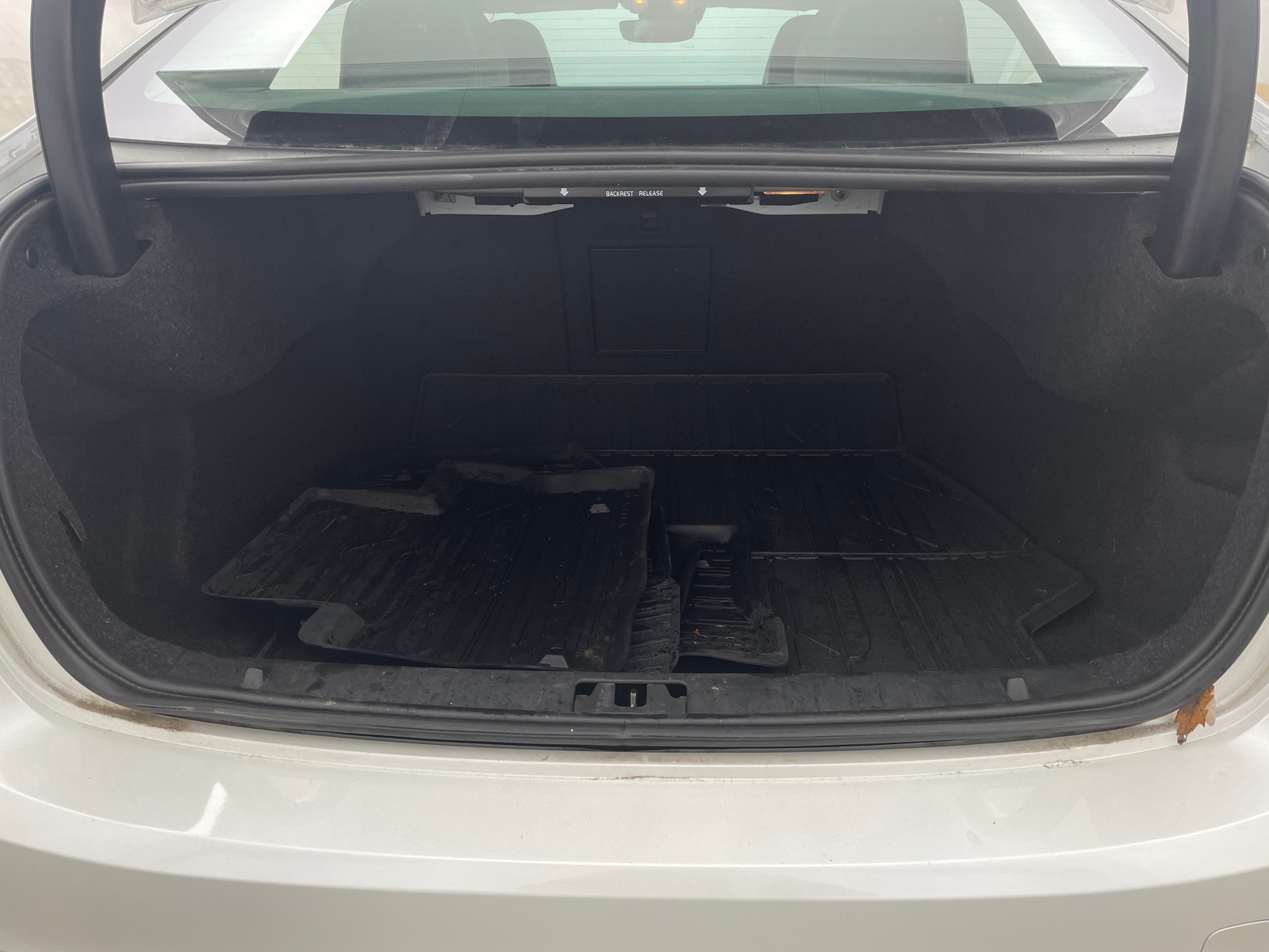 Thumbnail: 2018 Volvo S60 - 6