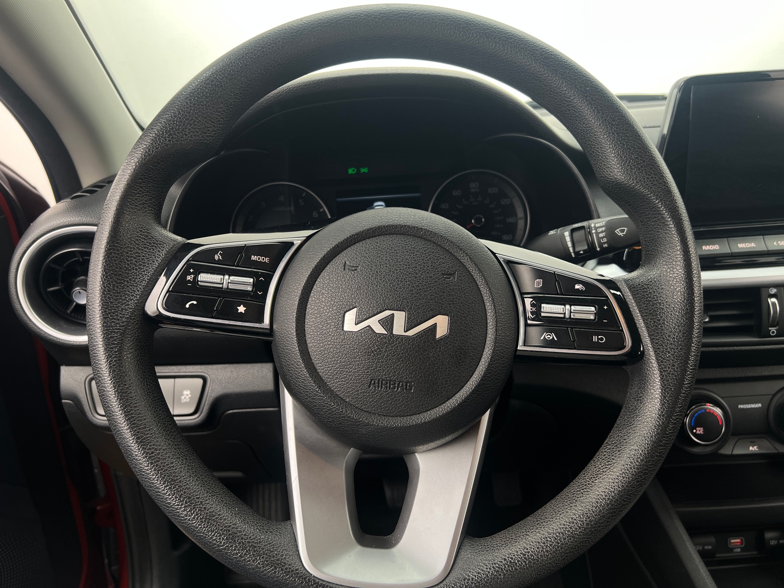 Thumbnail: 2023 Kia Forte - 5