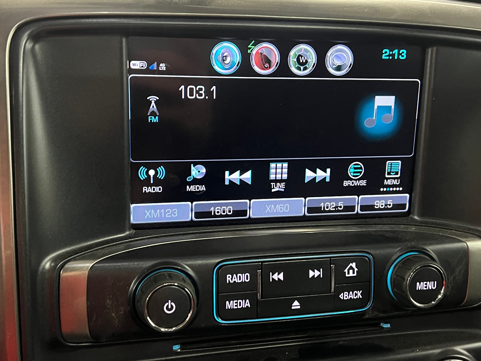 Thumbnail: 2018 Chevrolet Silverado 1500 - 3