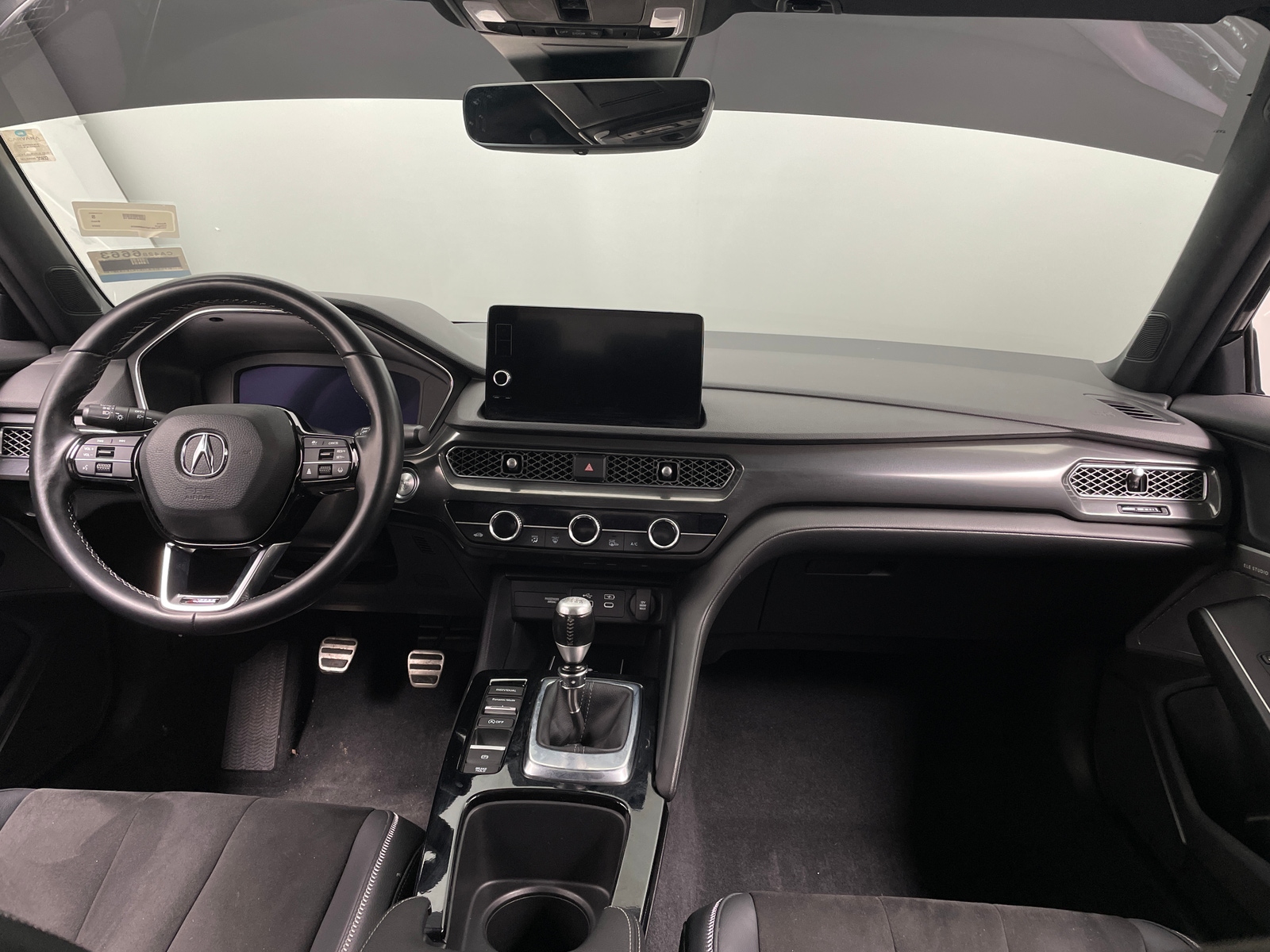 Thumbnail: 2023 Acura Integra - 2