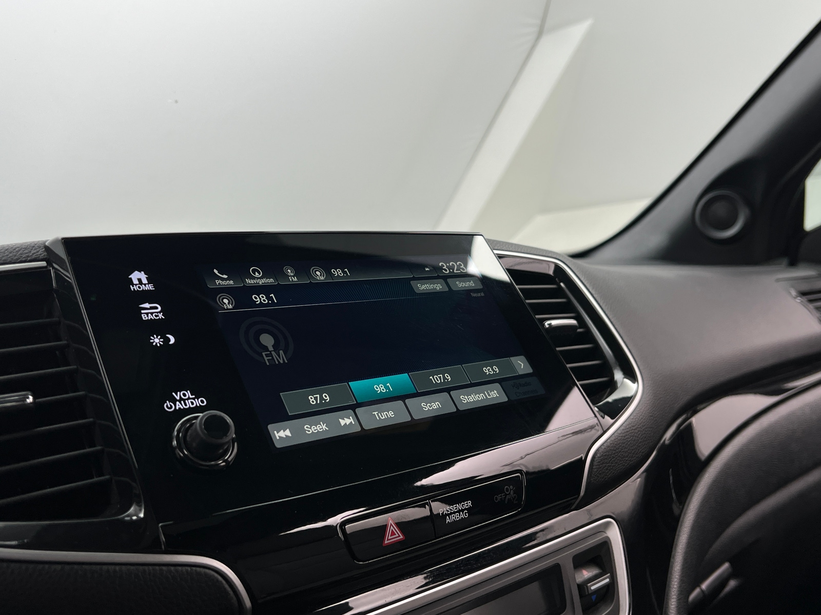 Thumbnail: 2020 Honda Passport - 3