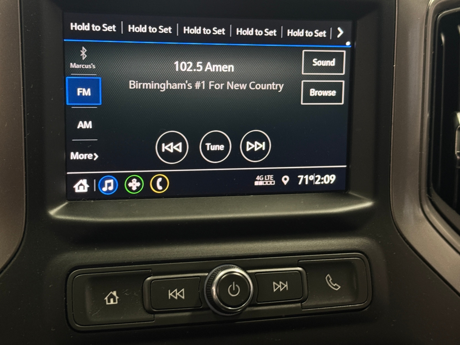 Thumbnail: 2022 Chevrolet Silverado 1500 - 4