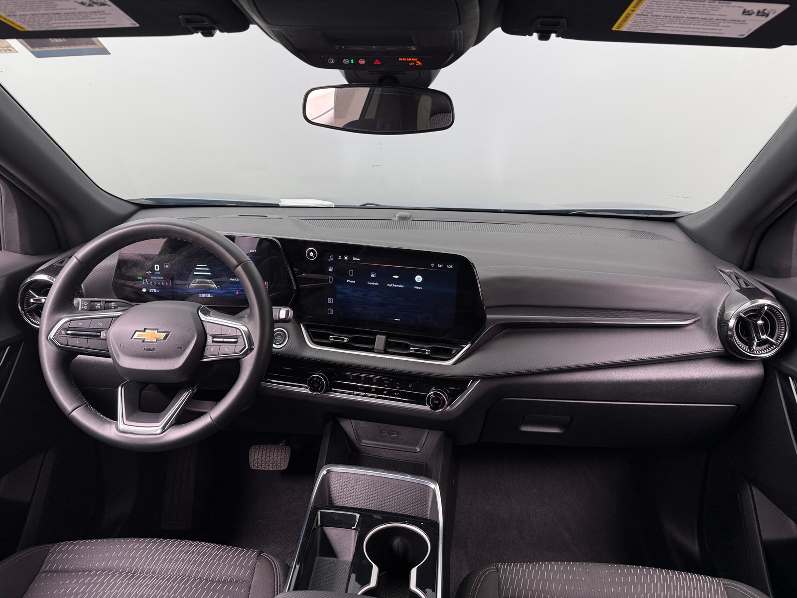 Thumbnail: 2025 Chevrolet Equinox - 3