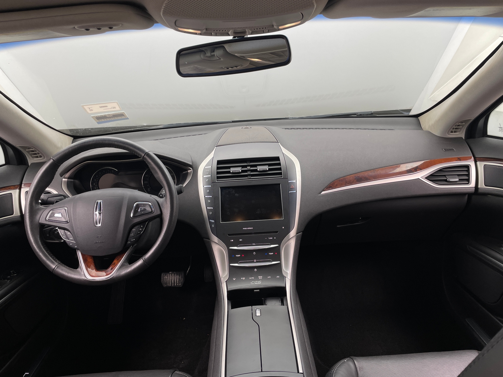 Thumbnail: 2014 Lincoln MKZ - 2