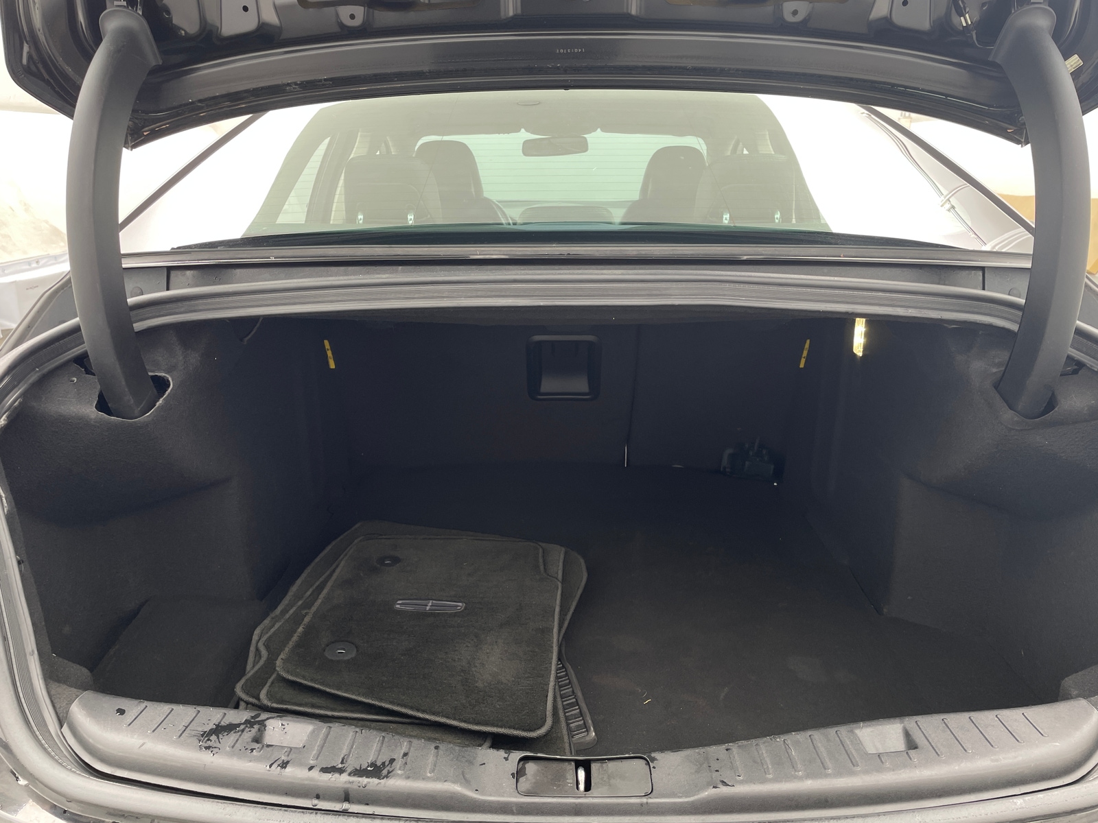 Thumbnail: 2014 Lincoln MKZ - 6