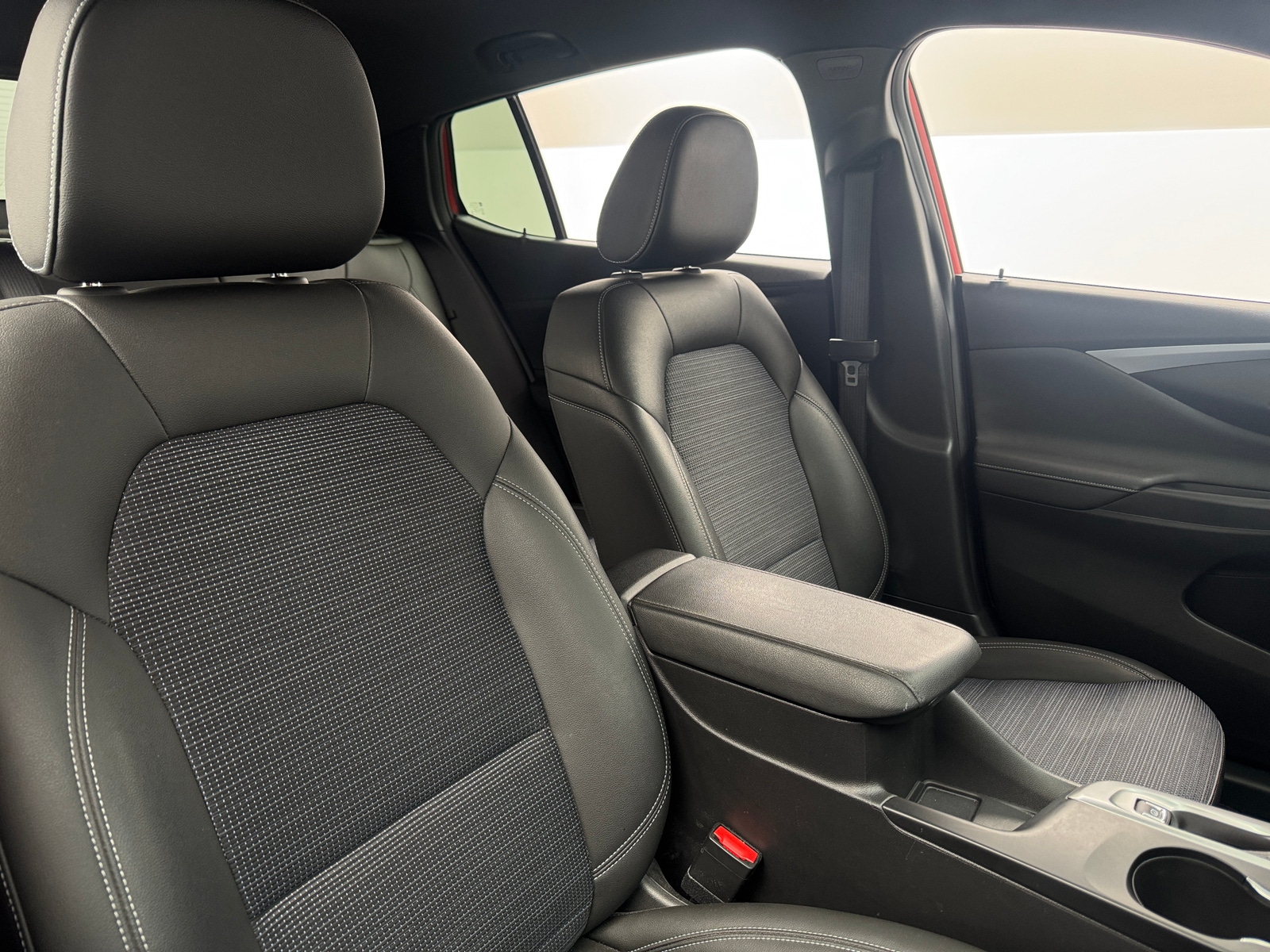 Thumbnail: 2024 Buick Envista - 2