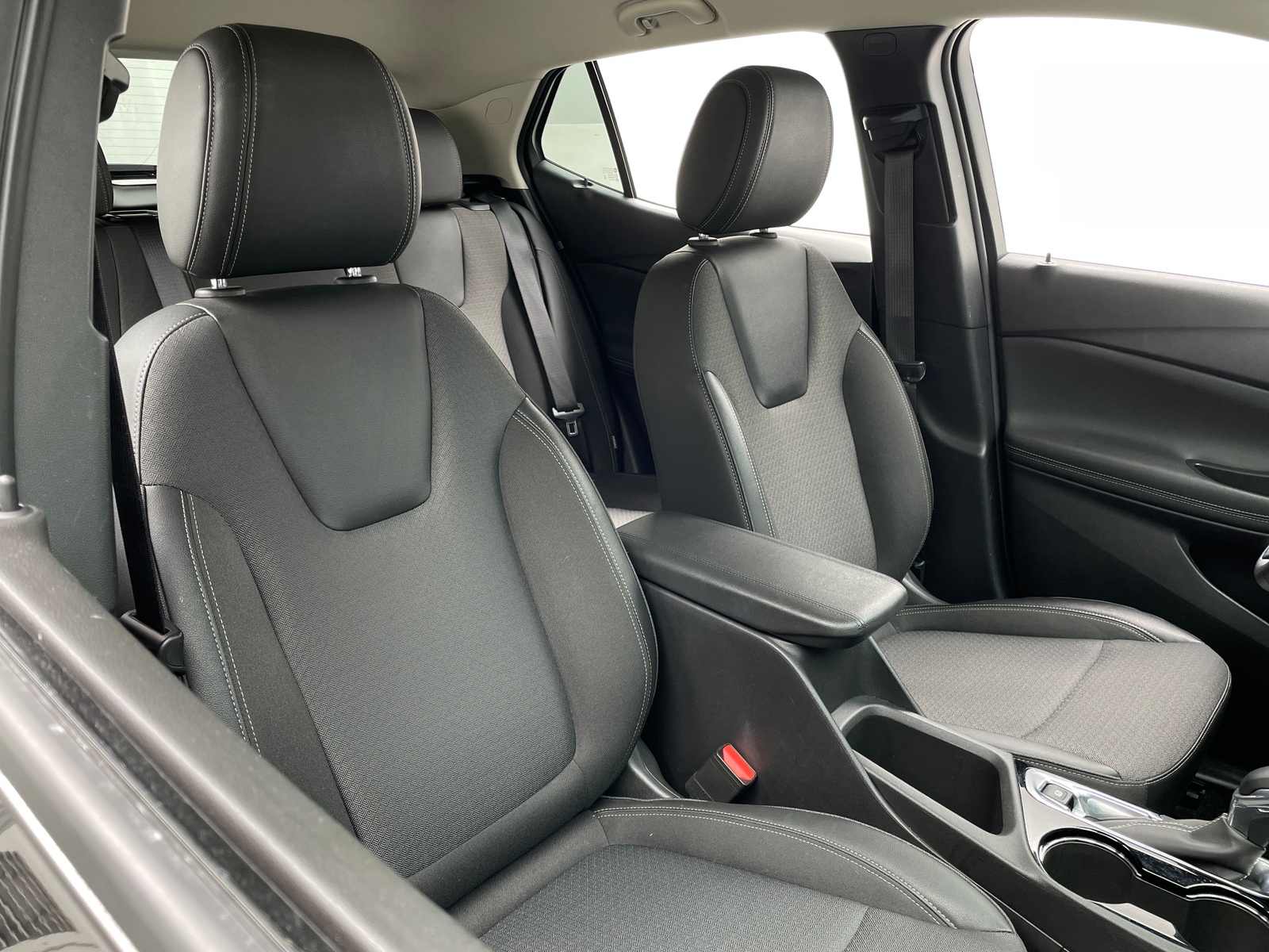 Thumbnail: 2025 Buick Encore GX - 2