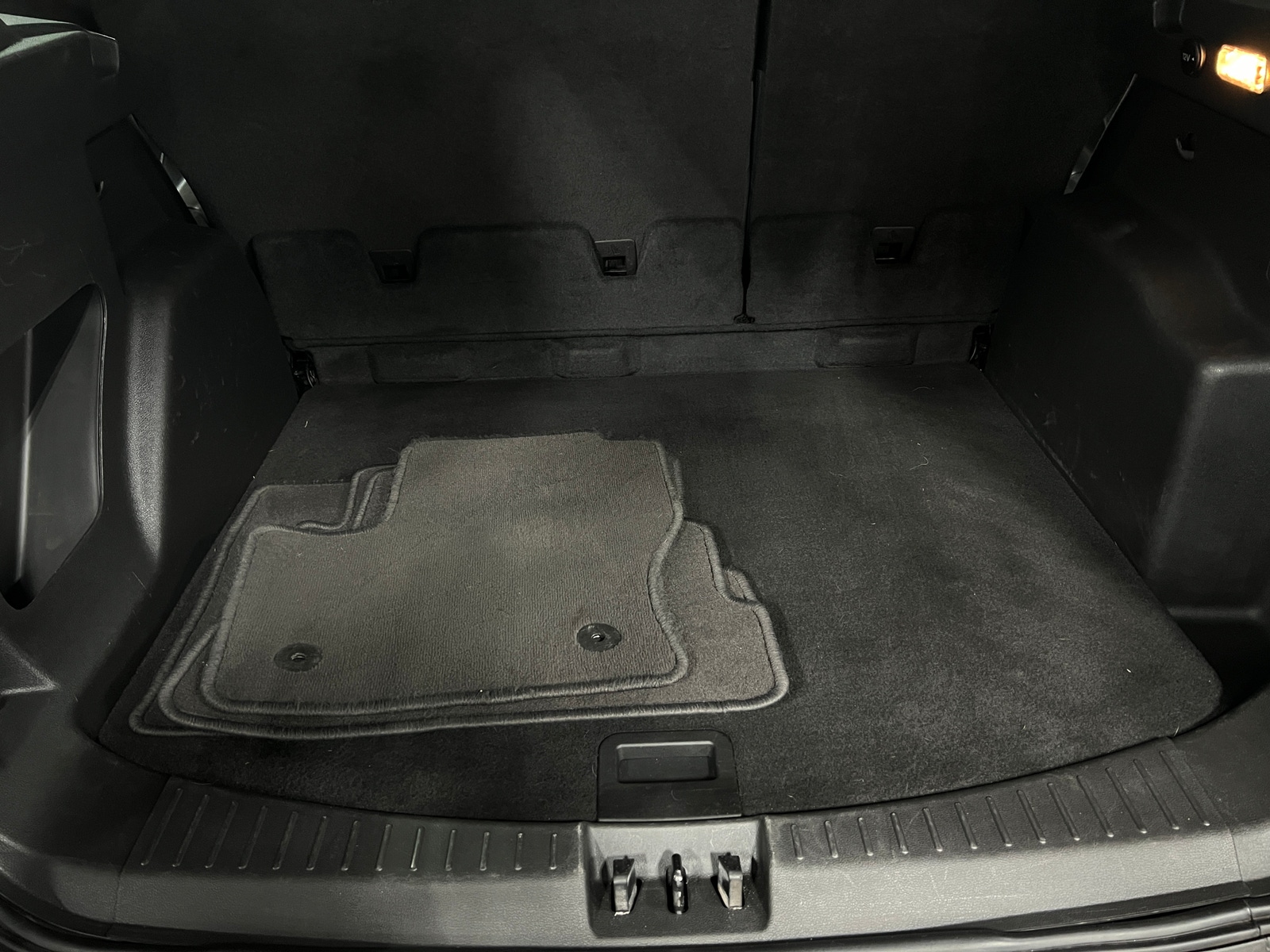 Thumbnail: 2019 Ford Escape - 7