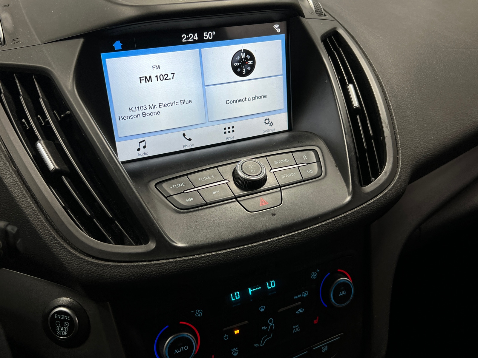 Thumbnail: 2019 Ford Escape - 4