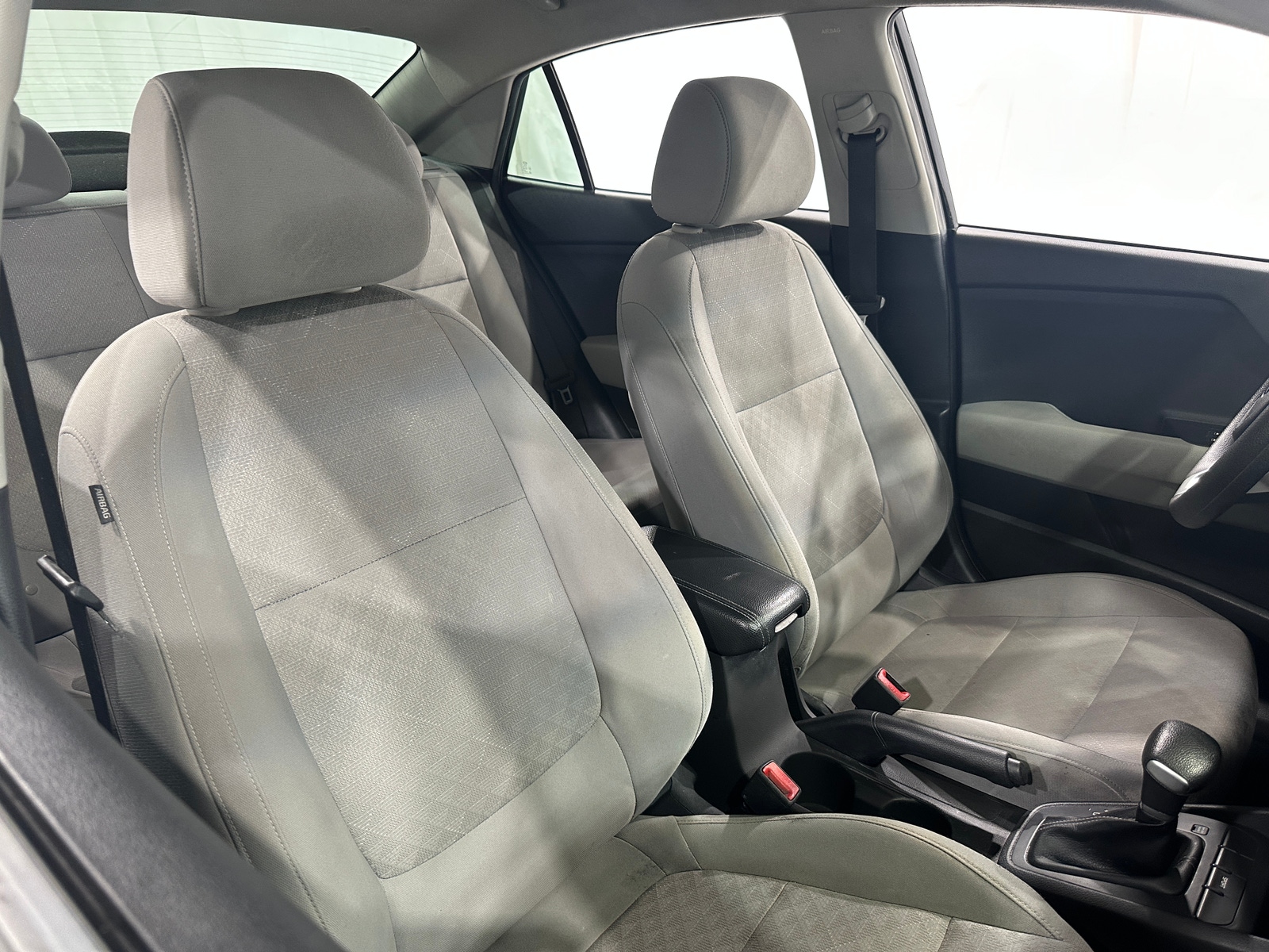 Thumbnail: 2020 Kia Rio - 2