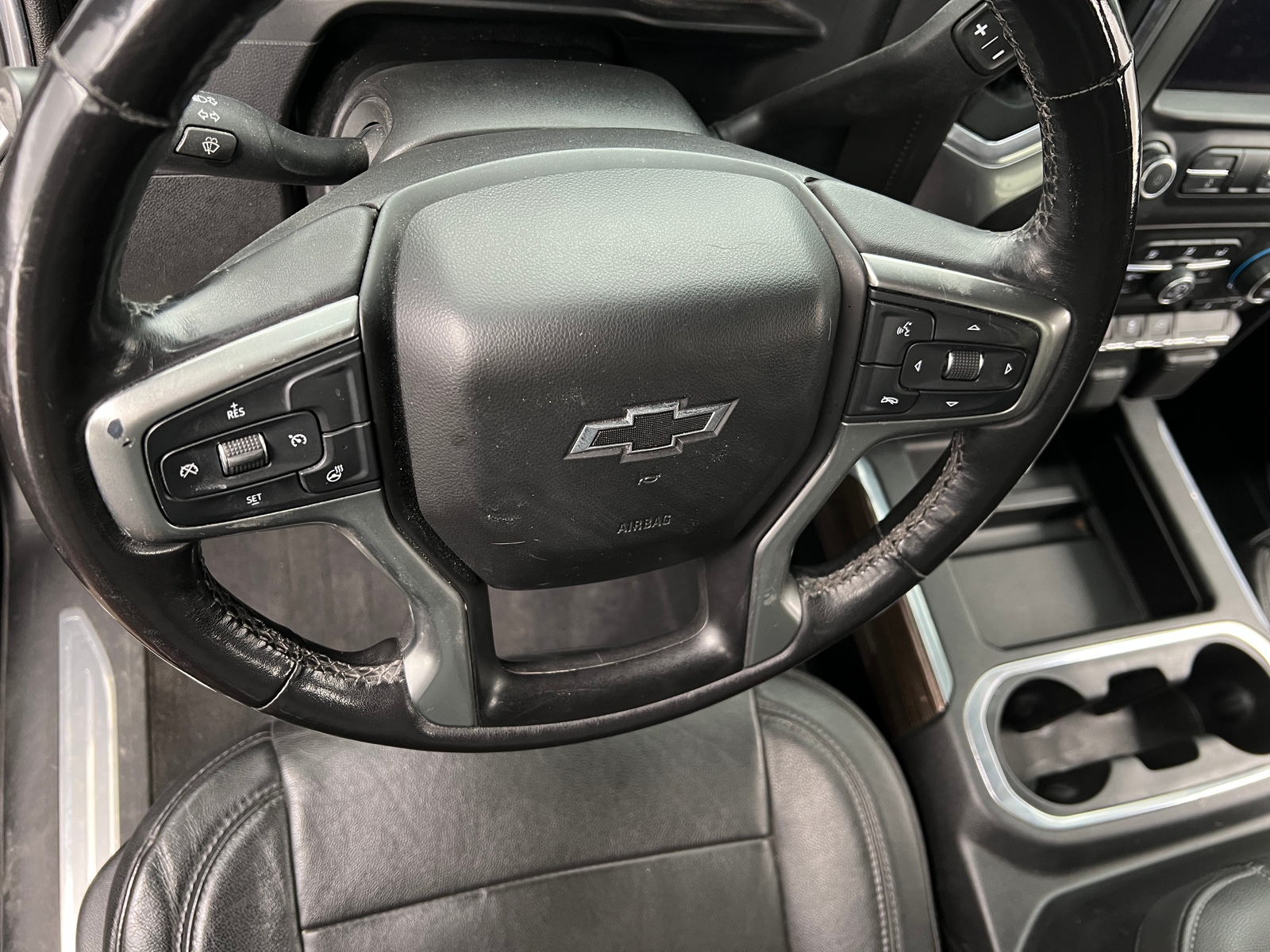 Thumbnail: 2019 Chevrolet Silverado 1500 - 5