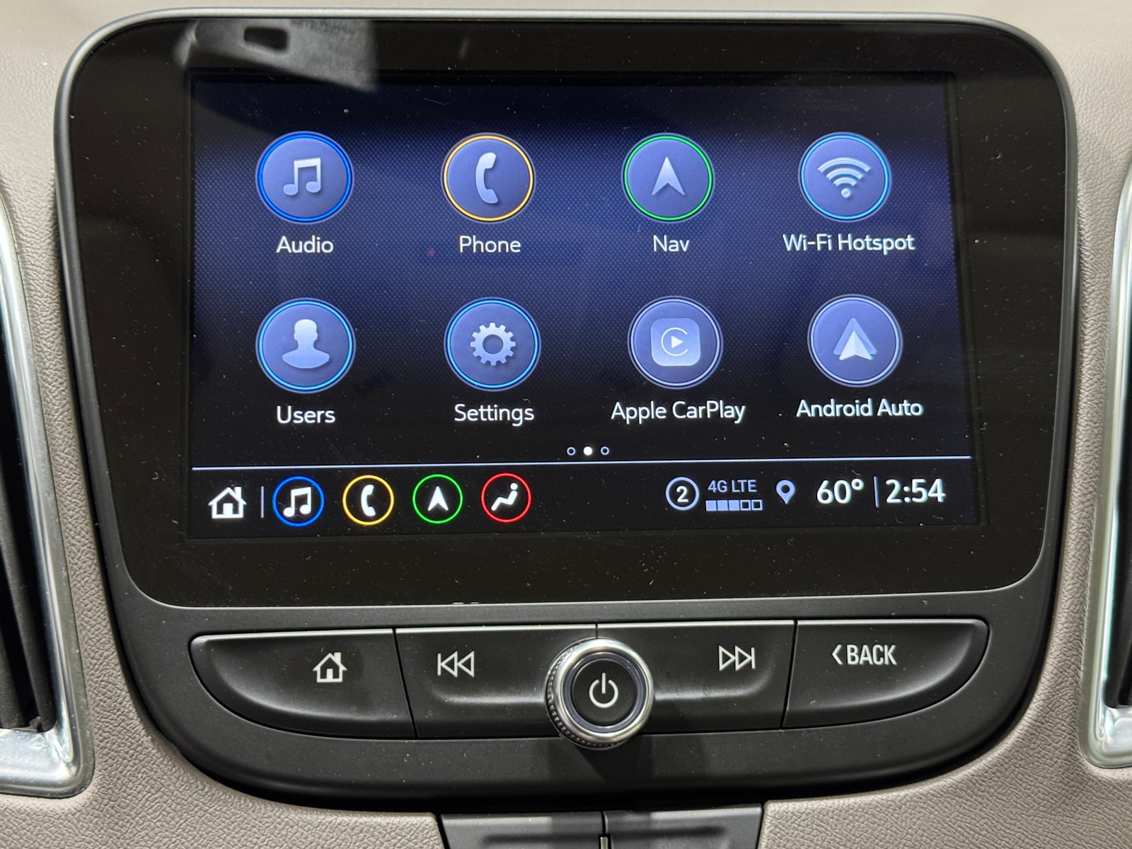 Thumbnail: 2024 Chevrolet Malibu - 3