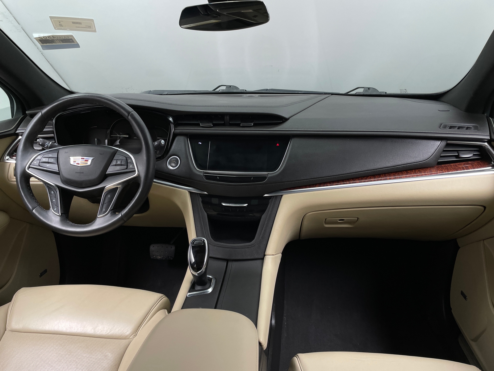 Thumbnail: 2018 Cadillac XT5 - 2