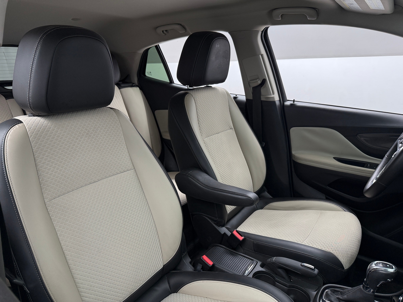 Thumbnail: 2018 Buick Encore - 2