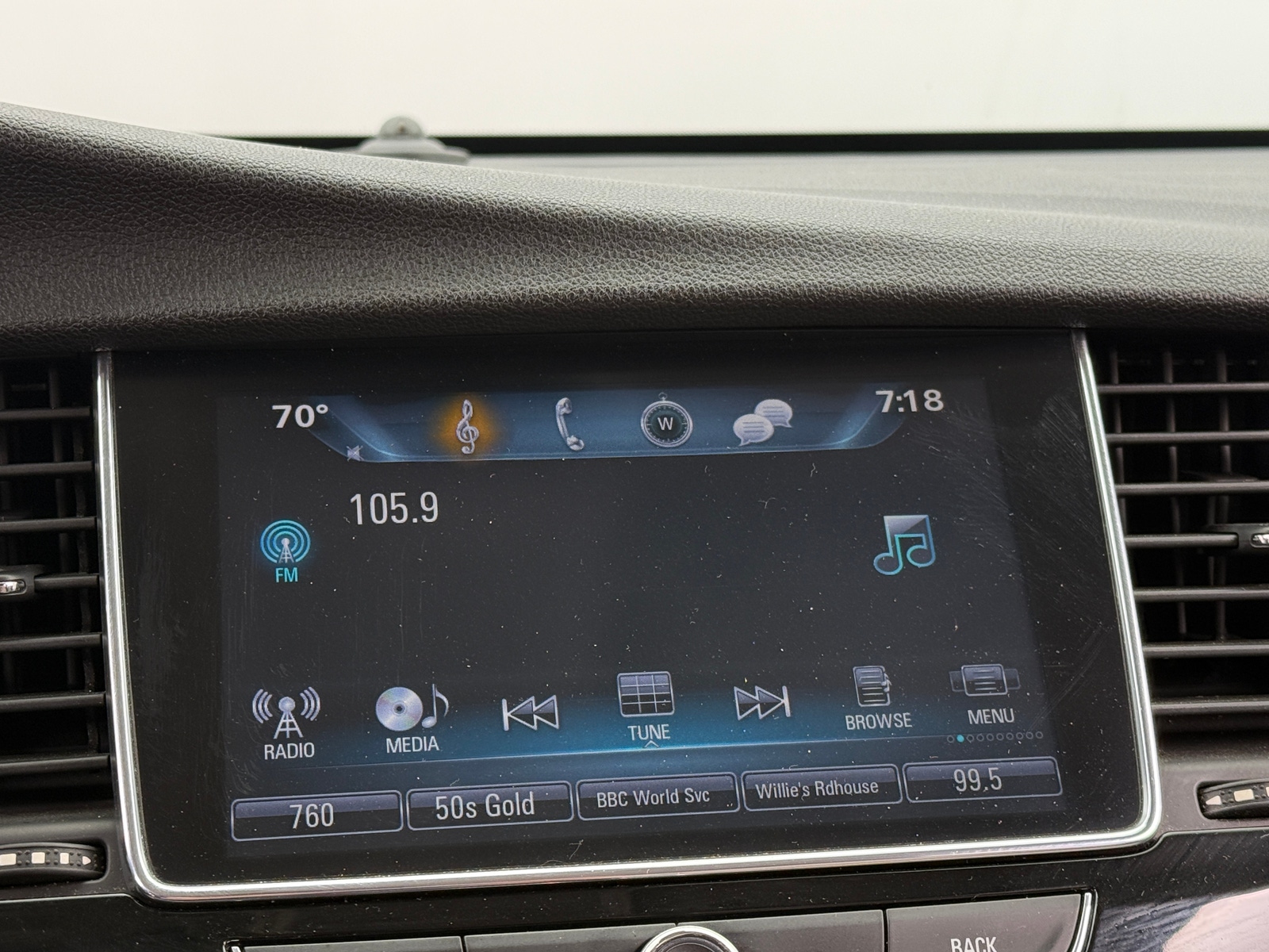 Thumbnail: 2018 Buick Encore - 4