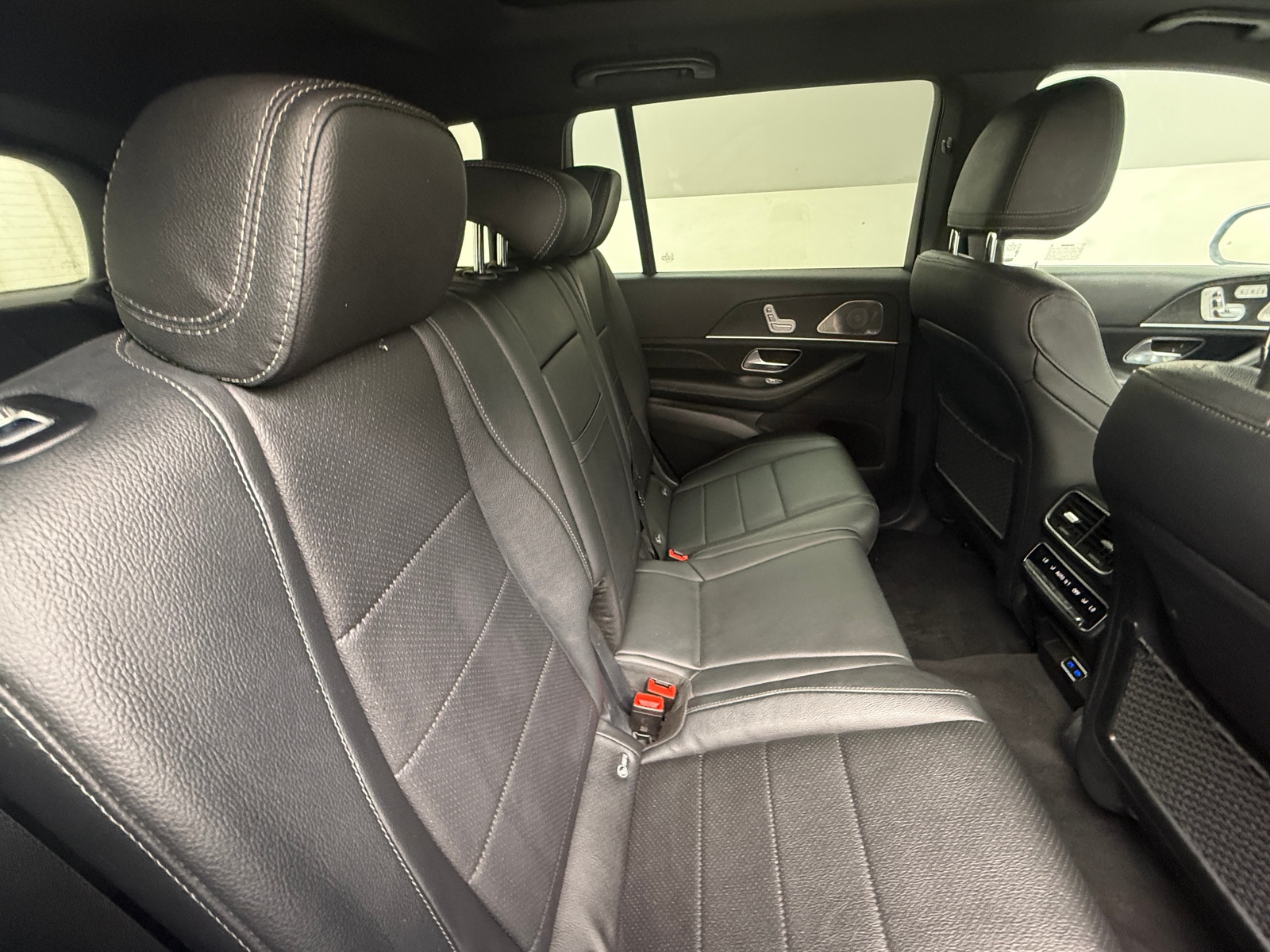 Thumbnail: 2024 Mercedes-Benz GLS - 5