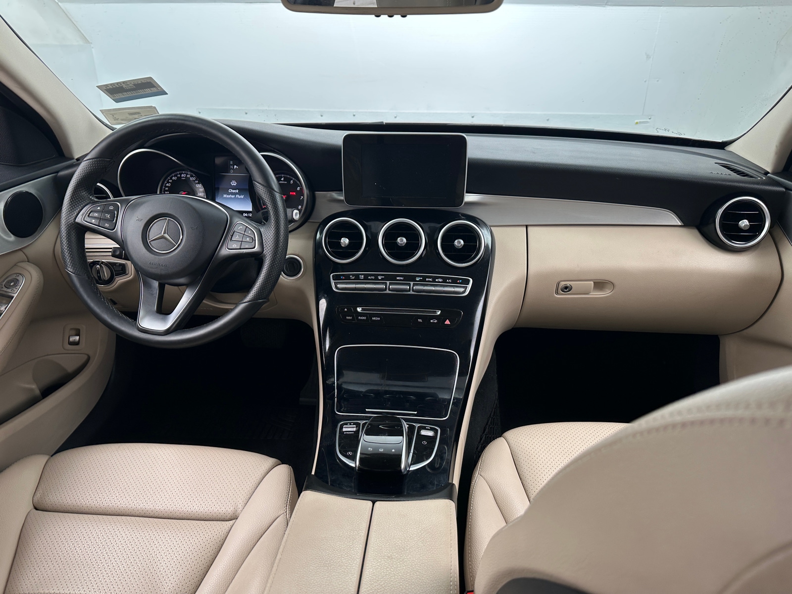 Thumbnail: 2016 Mercedes-Benz C-Class - 2