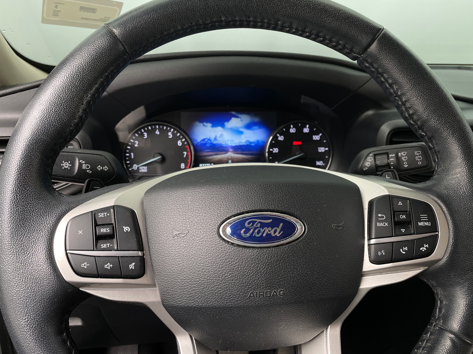 Thumbnail: 2020 Ford Explorer - 5